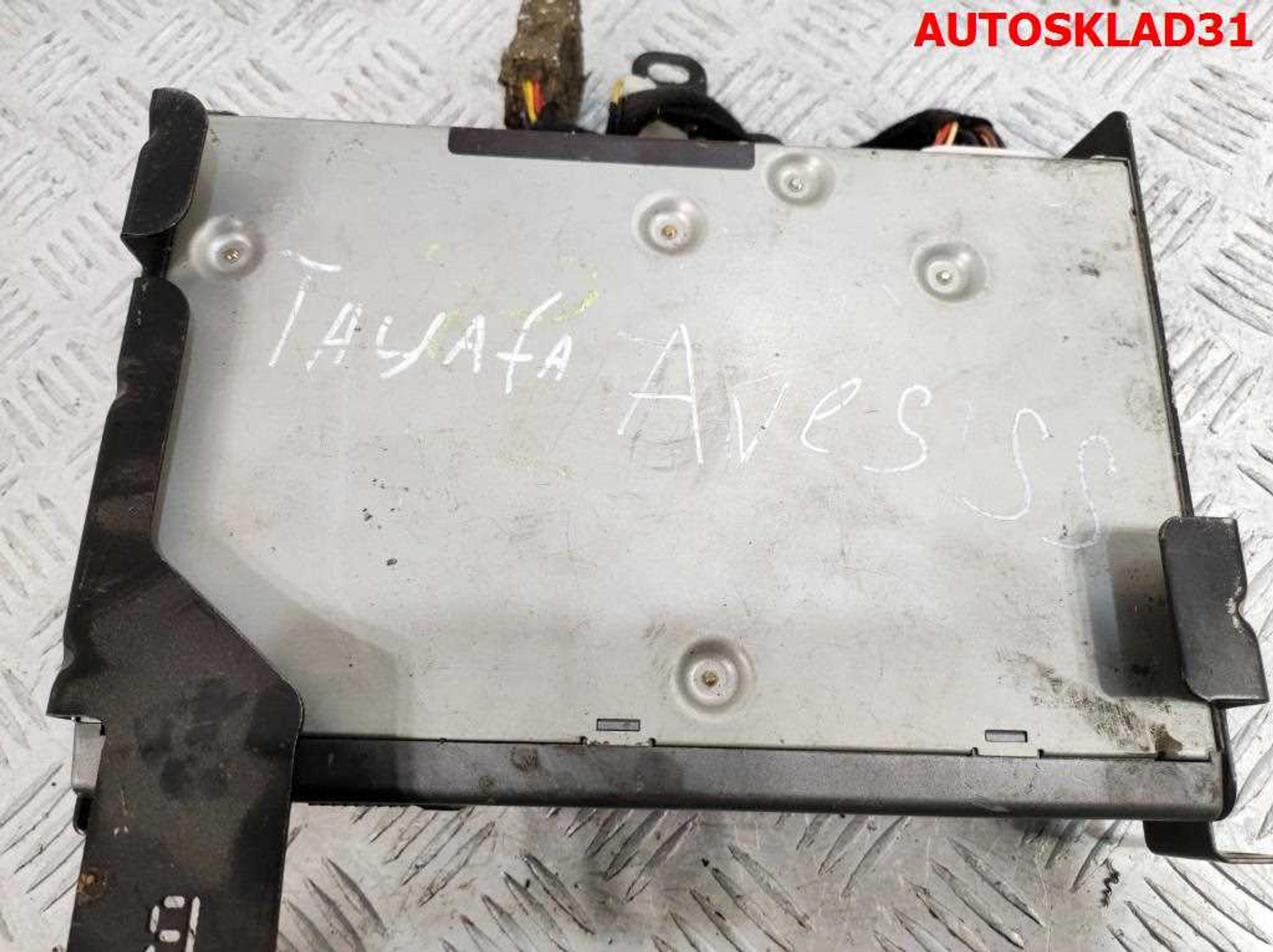 Проигрыватель CD/DVD Toyota Avensis 2 0866200840, 800 рублей, Дубовое
