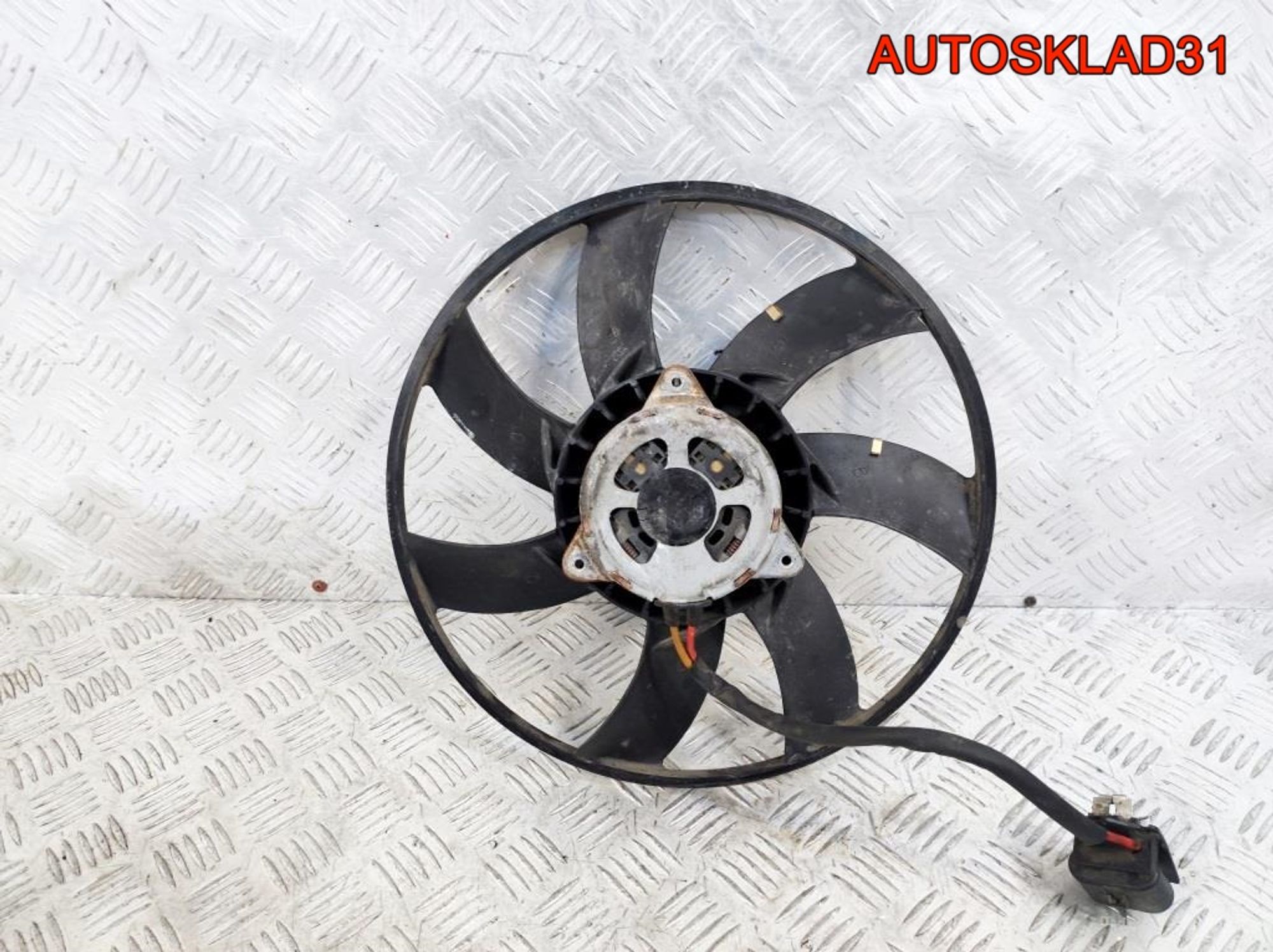 Вентилятор радиатора Opel Insignia A20DT P3518004, 2500 рублей, Дубовое