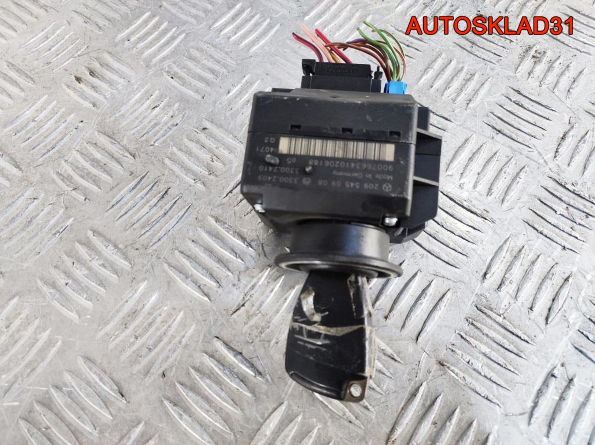 Замок зажигания Mercedes Benz W203 A2095450908, 3300 рублей, Дубовое