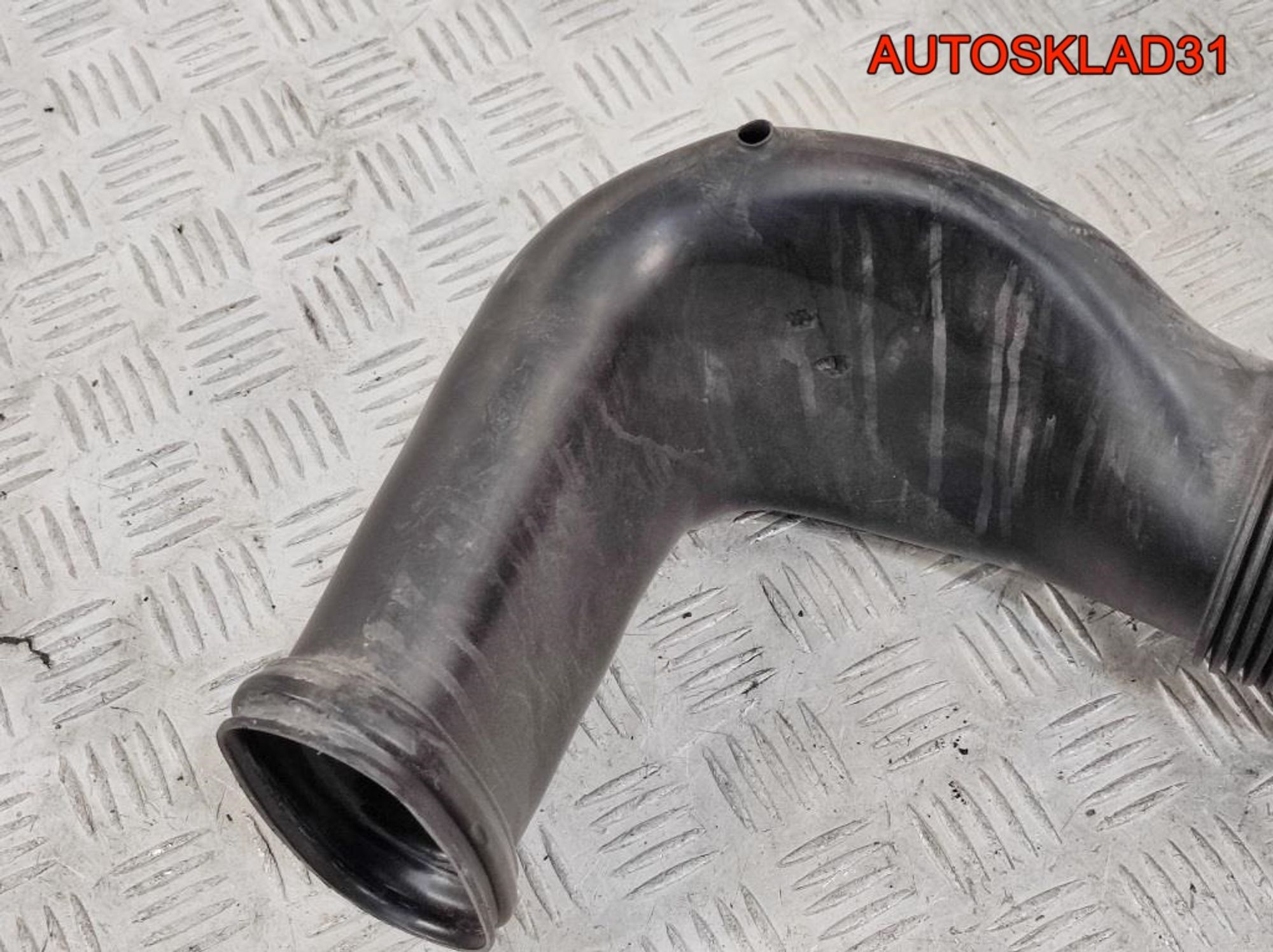 Воздуховод Mercedes GLK X204 A6510903537, 4100 рублей, Дубовое