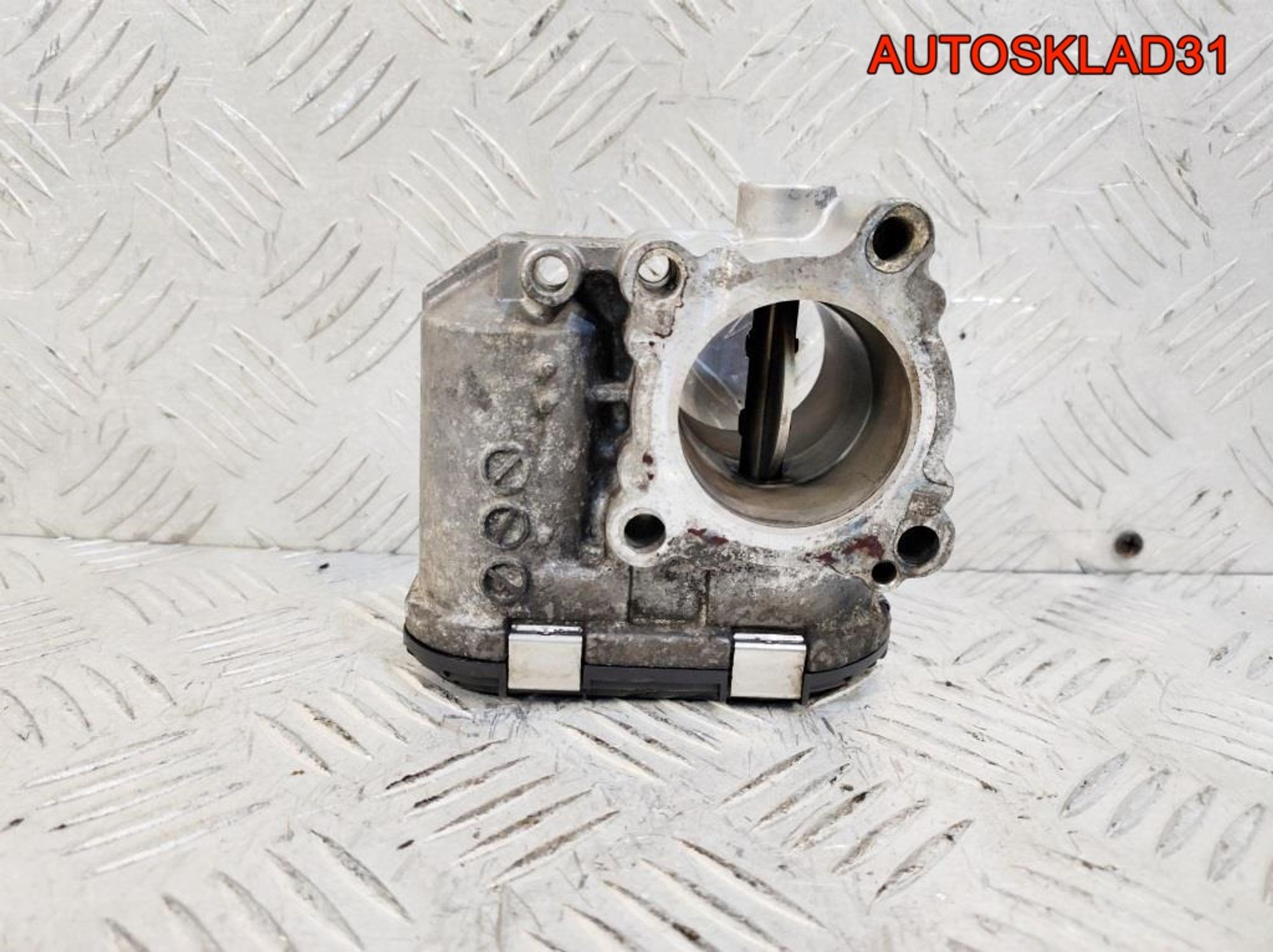 Заслонка дроссельная Renault Megane 2 8200330810, 1800 рублей, Дубовое