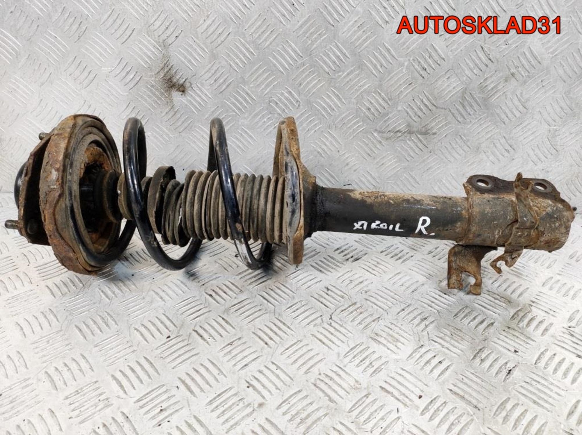 Амортизатор передний правый Nissan X-Trail T30 543028H726, 3200 рублей, Дубовое