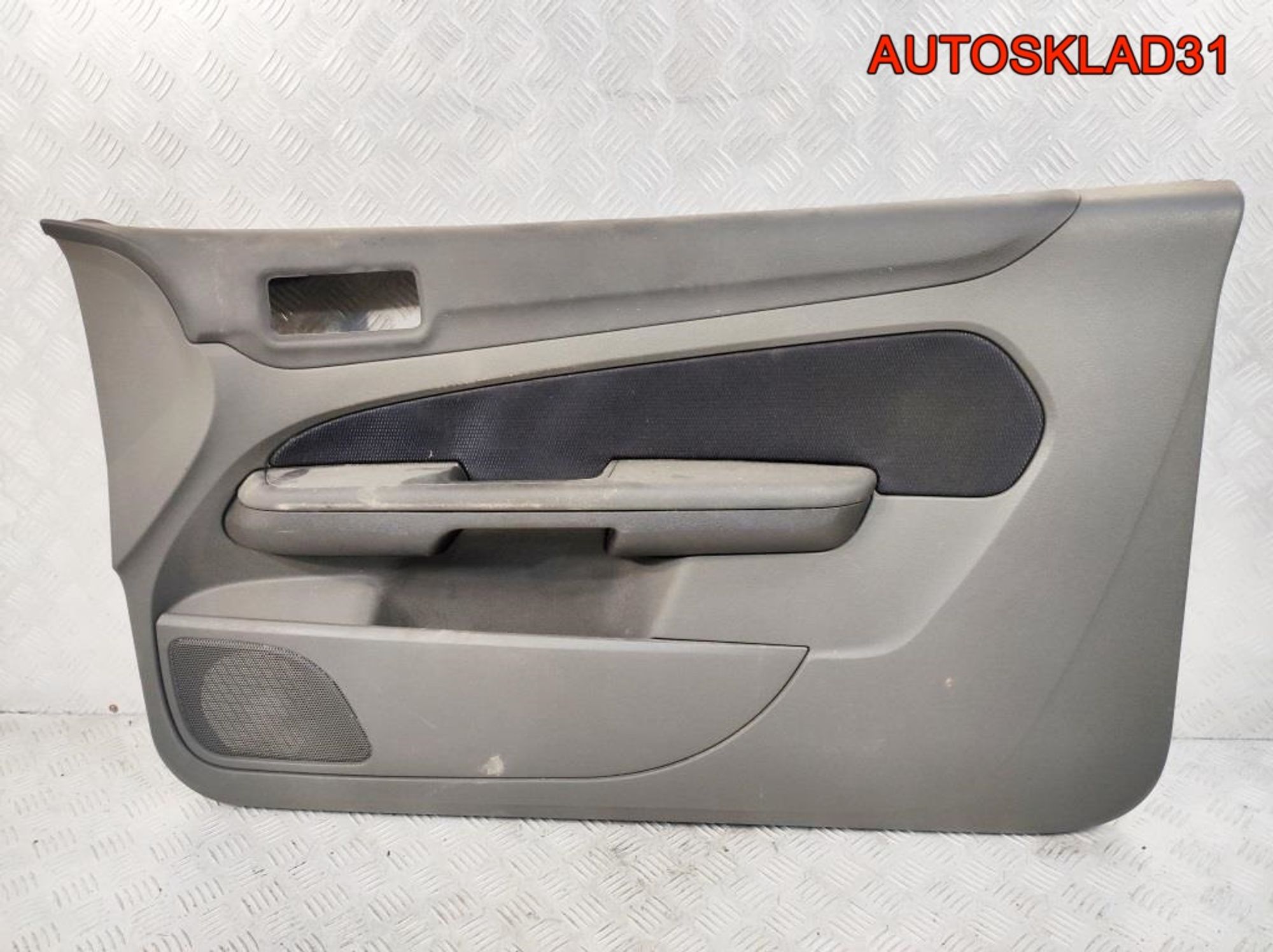 Обшивка двери передней правой Ford Focus 2, 1300 рублей, Дубовое