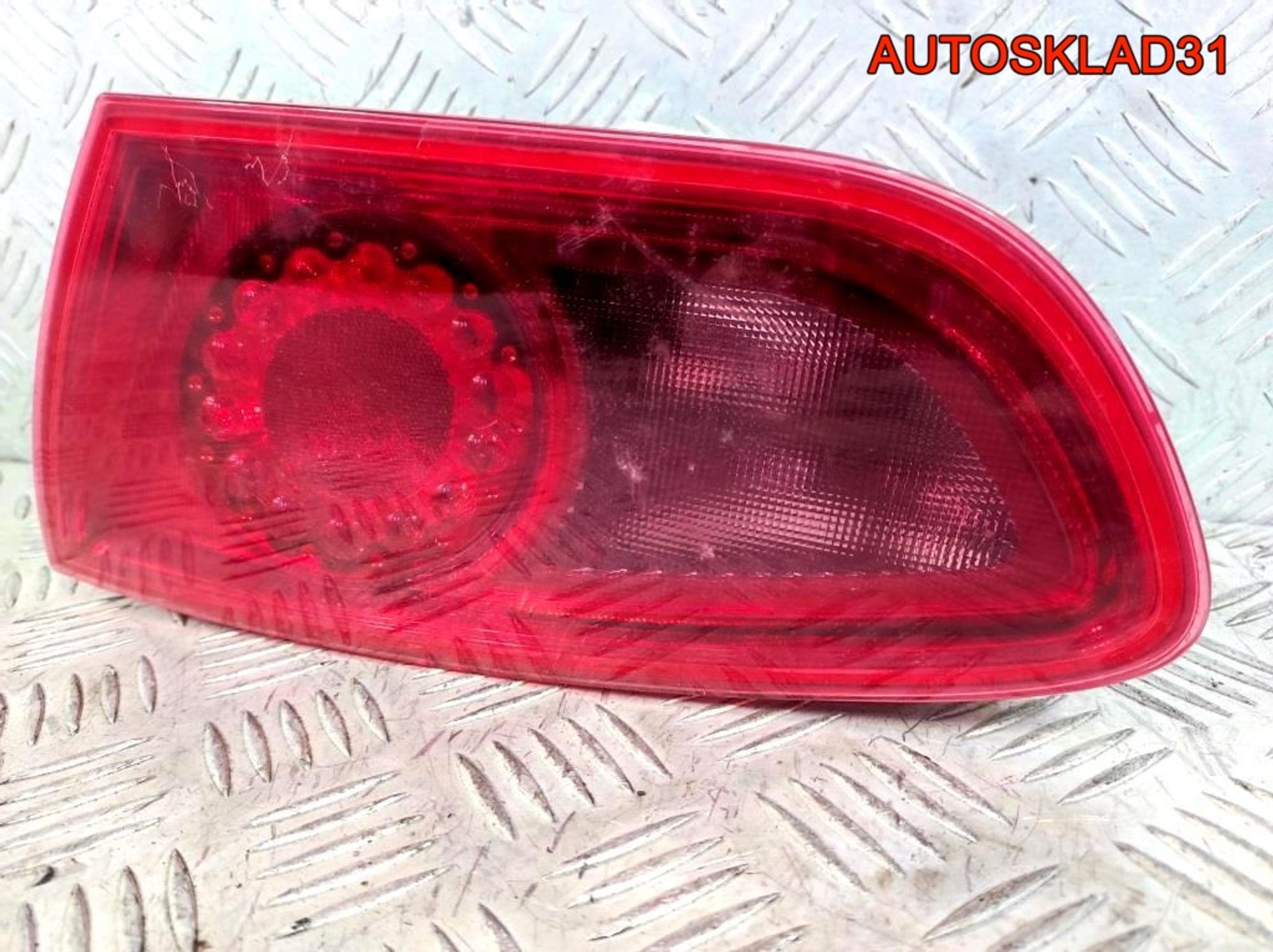 Фонарь задний правый Seat Leon 1P1 1P0945094F, 2100 рублей, Дубовое