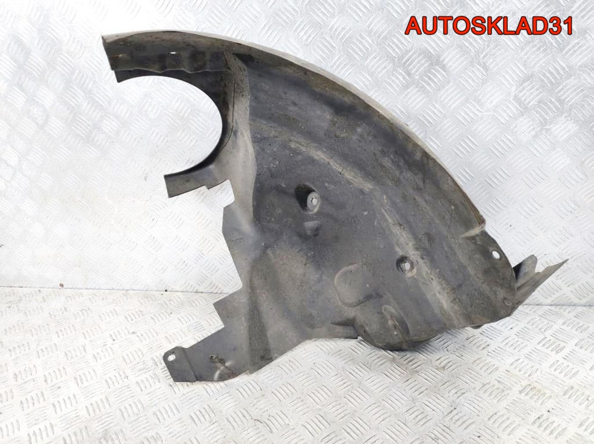 Локер передний левый Mercedes W203 A2038841122, 900 рублей, Дубовое