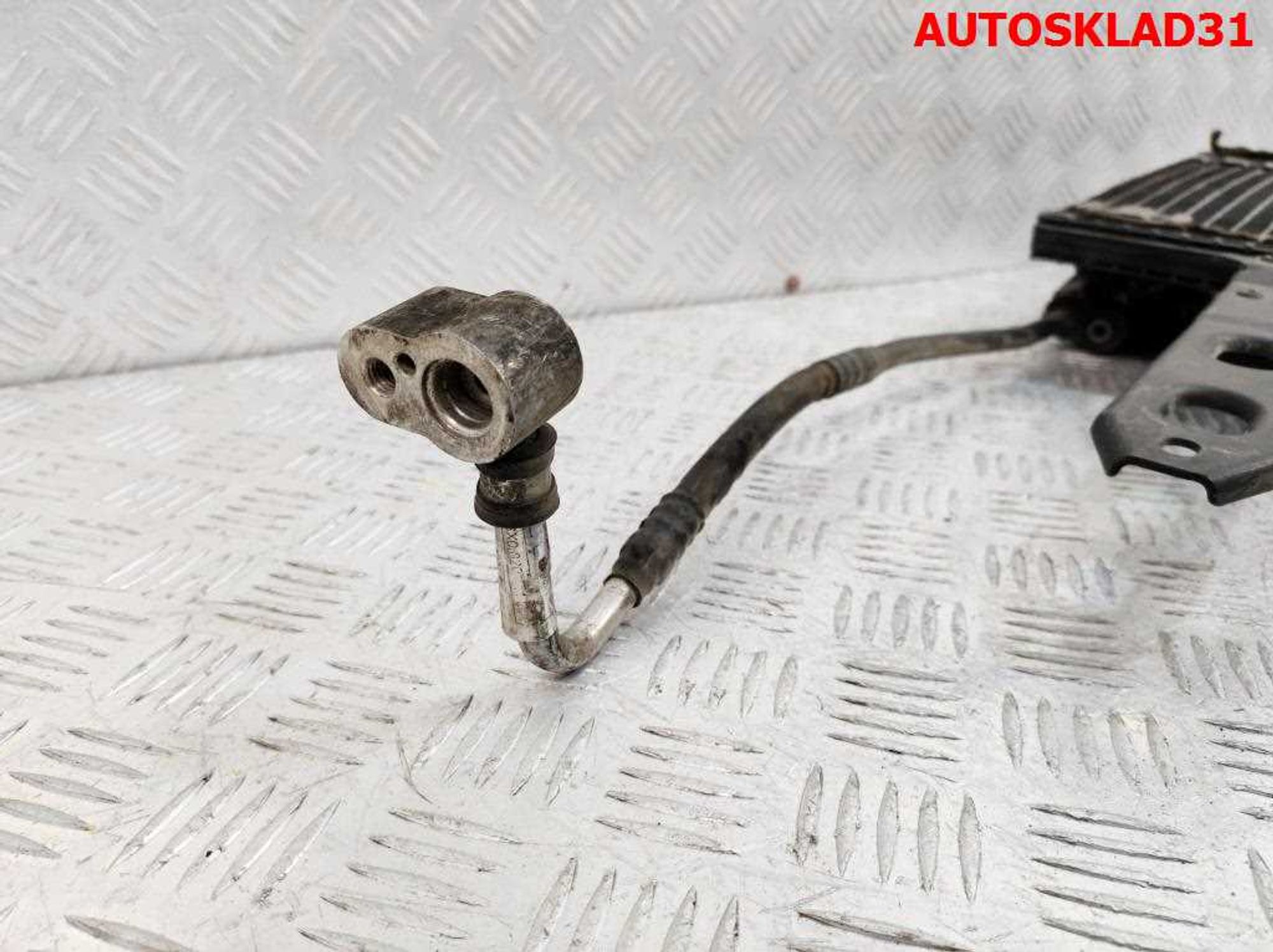 Радиатор кондиционера Volkswagen Polo 3 6X0820411A, 2000 рублей, Дубовое