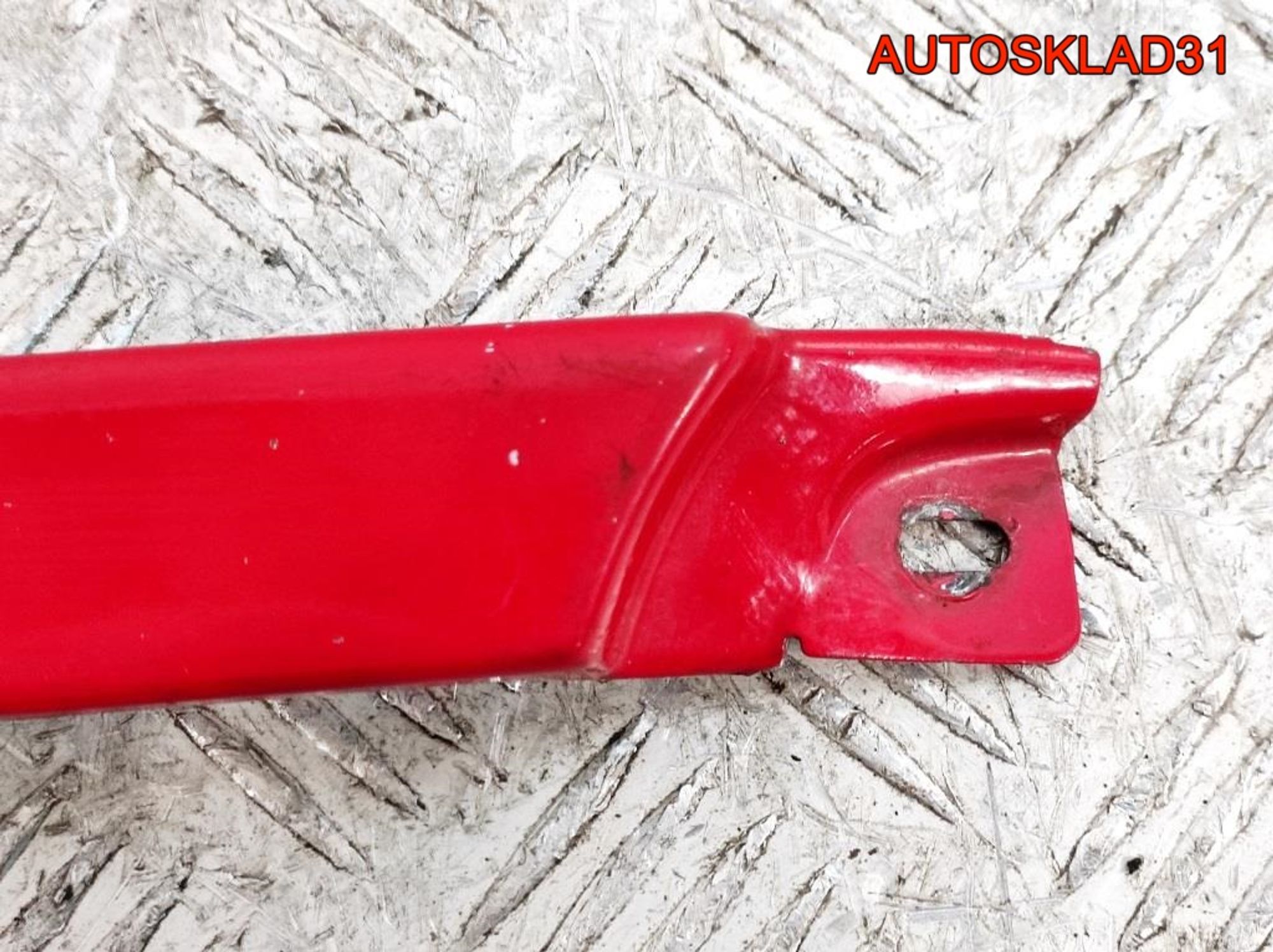 Планка под фару левая Audi 100 C4 4A0853207B, 1200 рублей, Дубовое