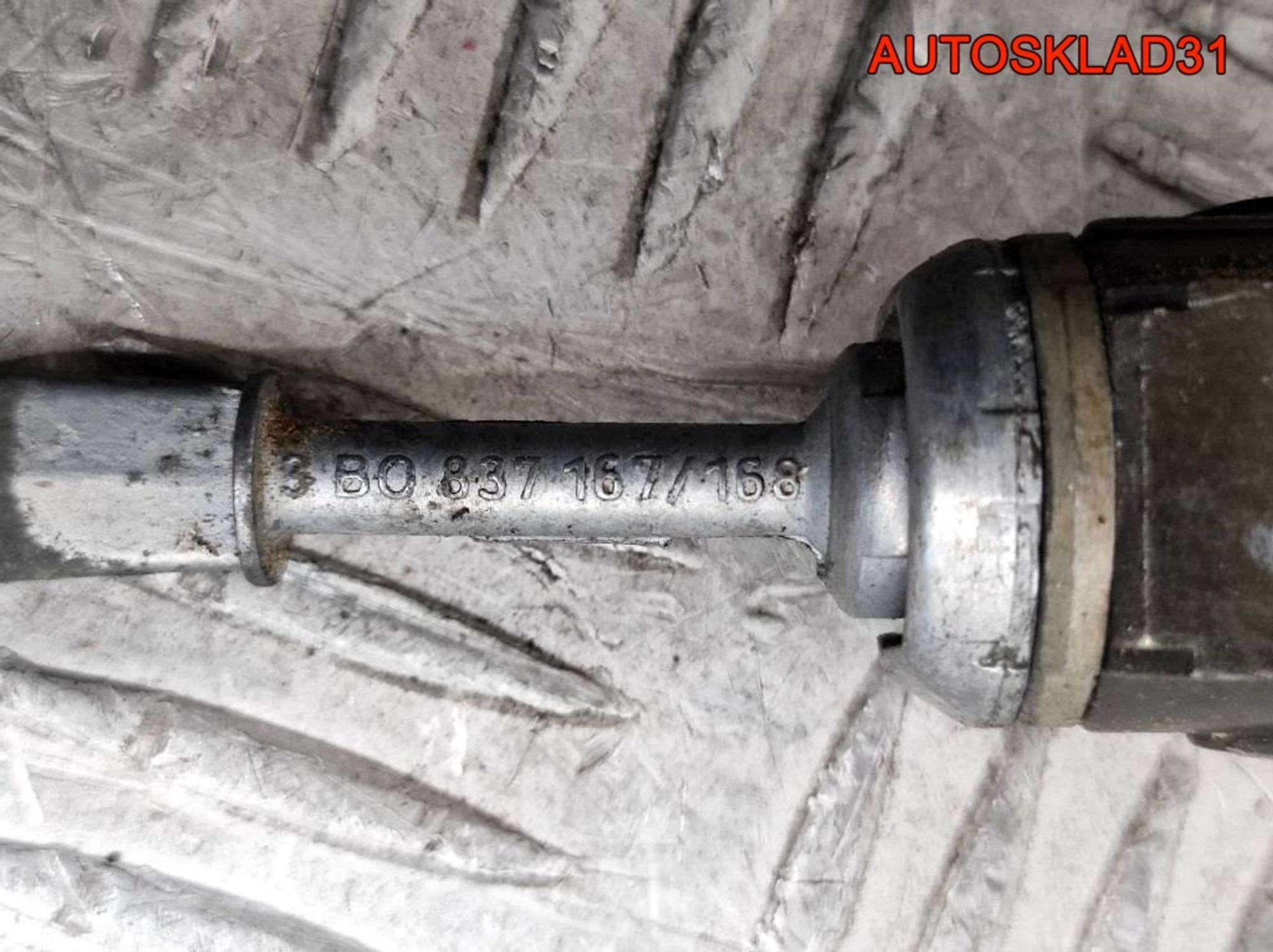 Комплект замок зажигания и личинки с ключом VW Passat B5 4B0905851, 5000 рублей, Дубовое