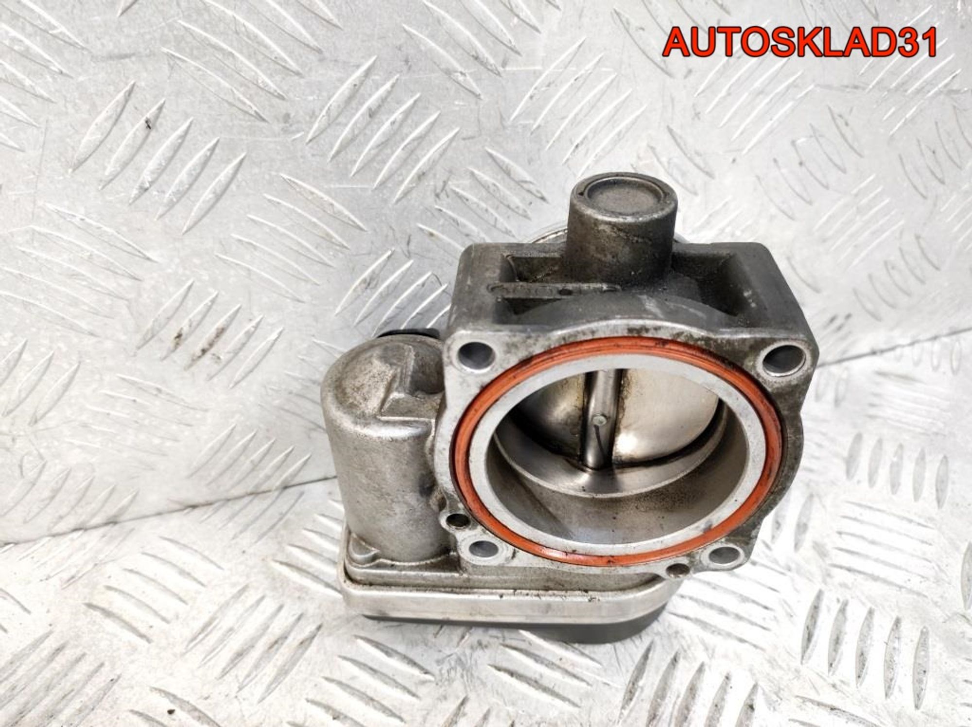 Заслонка дроссельная BMW E46 N42B18 13541439224, 4900 рублей, Дубовое