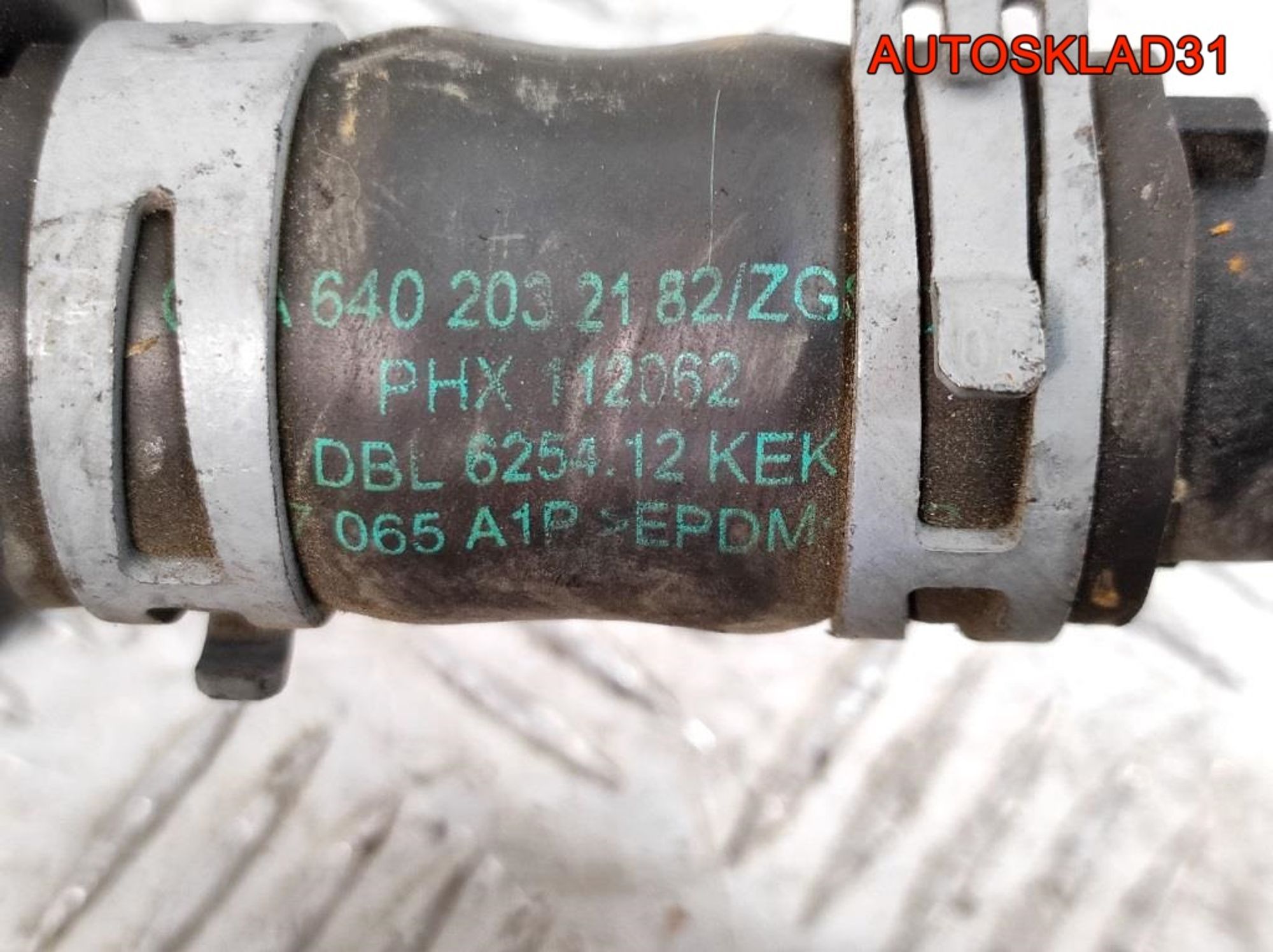 Патрубок радиатора Mercedes W169 OM640.940 A6402032182, 2500 рублей, Дубовое