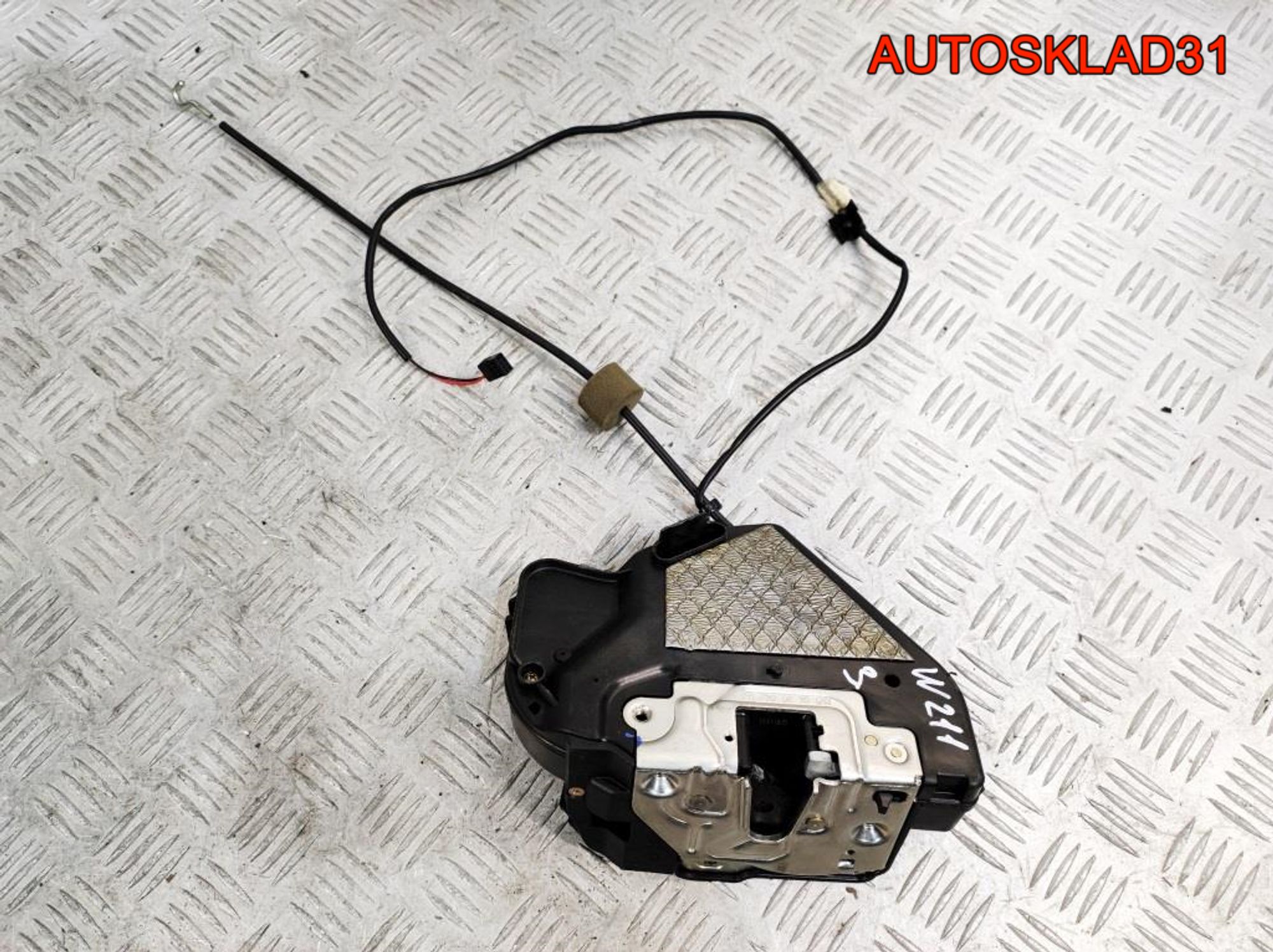 Замок двери задней правой Mercedes W211 A2117300635, 2300 рублей, Дубовое