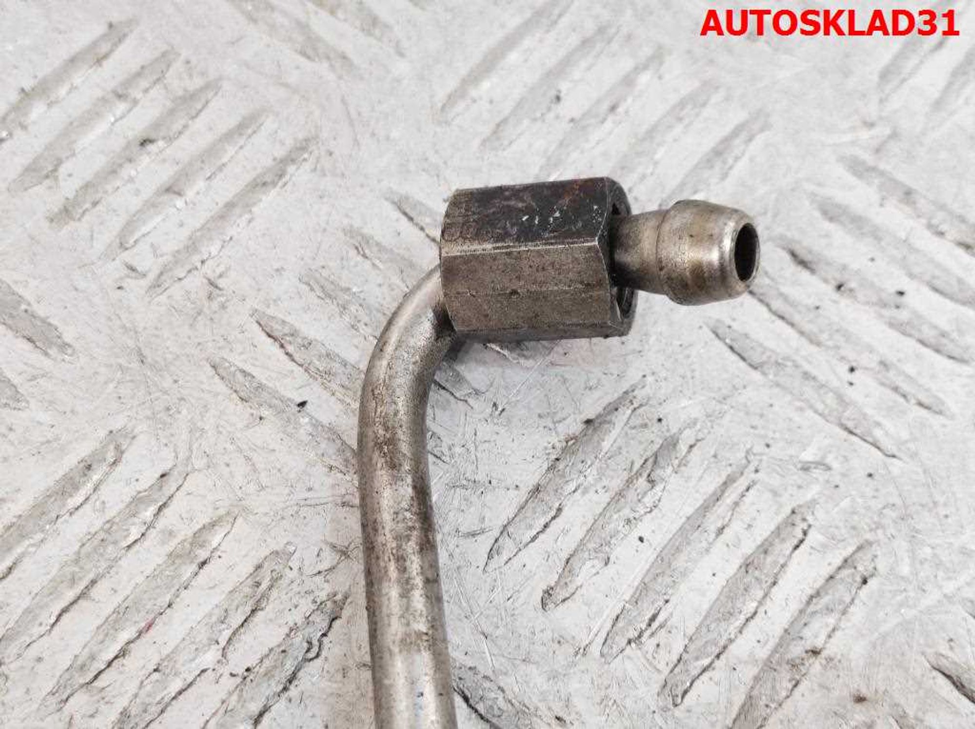 Трубка масляная VW Golf 7 04L145771J, 1000 рублей, Дубовое