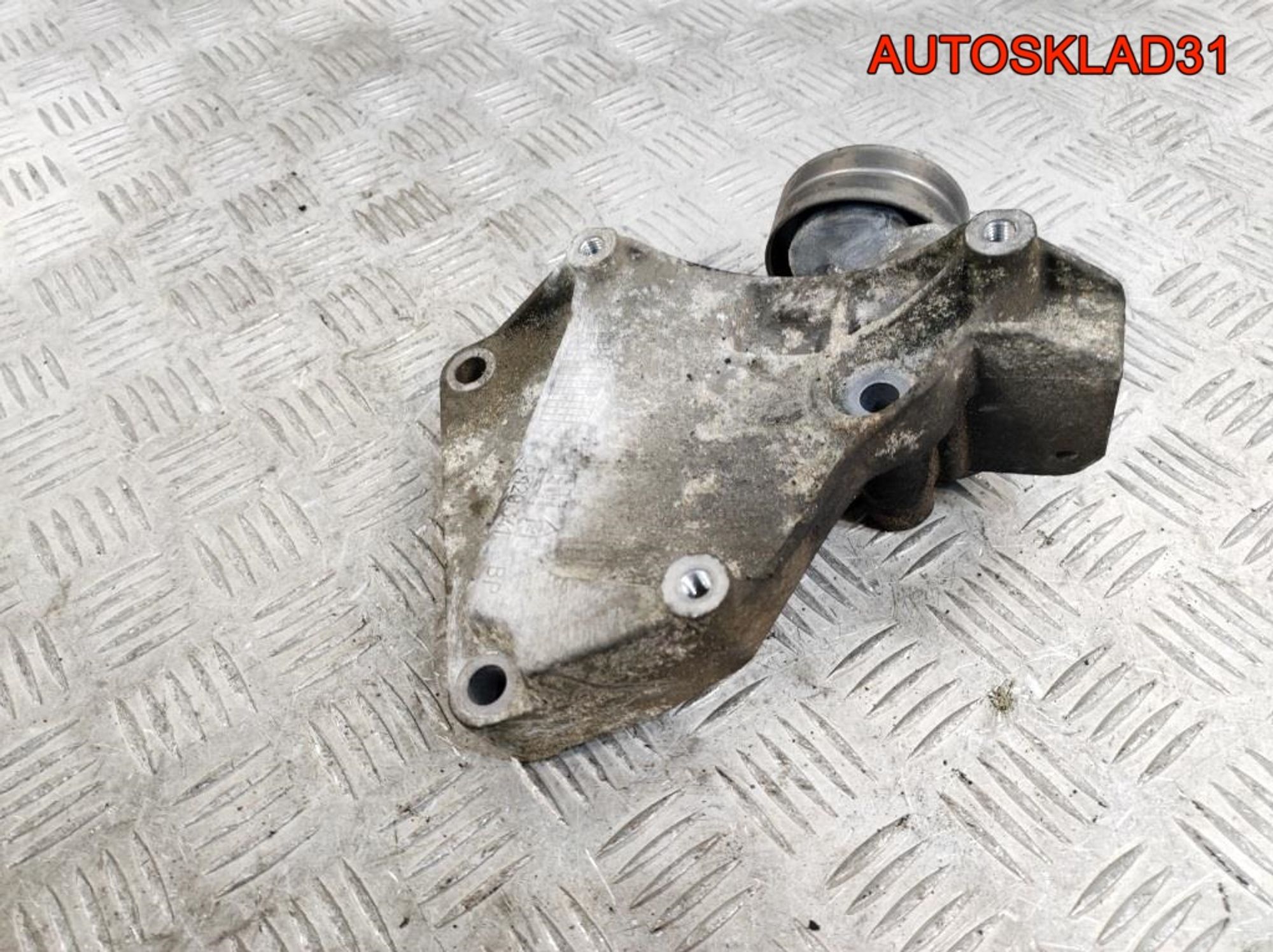 Кронштейн кондиционера Opel Astra G 9129341, 500 рублей, Дубовое