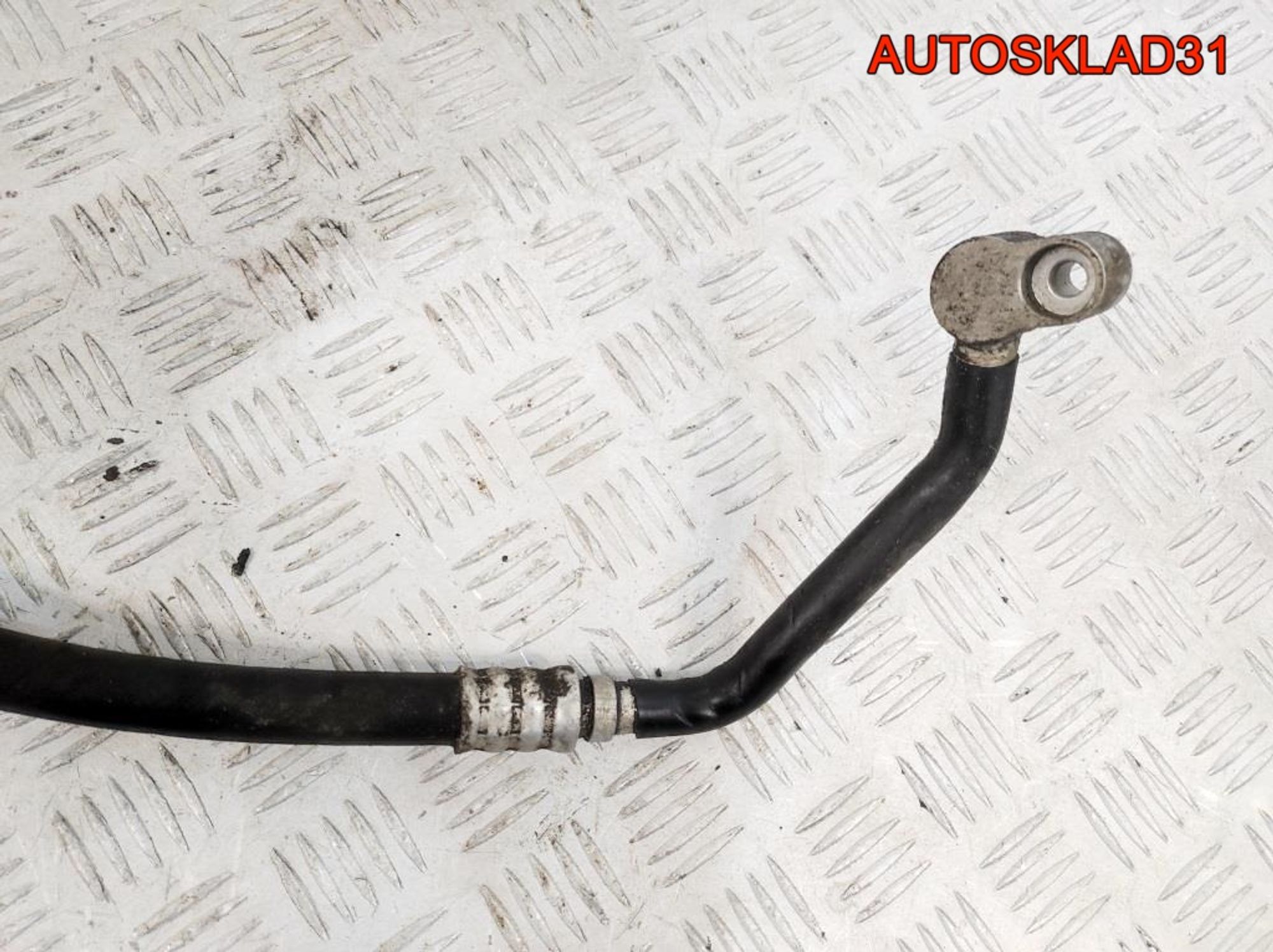 Трубка кондиционера Audi A4 B6 8E0260701AB, 1500 рублей, Дубовое