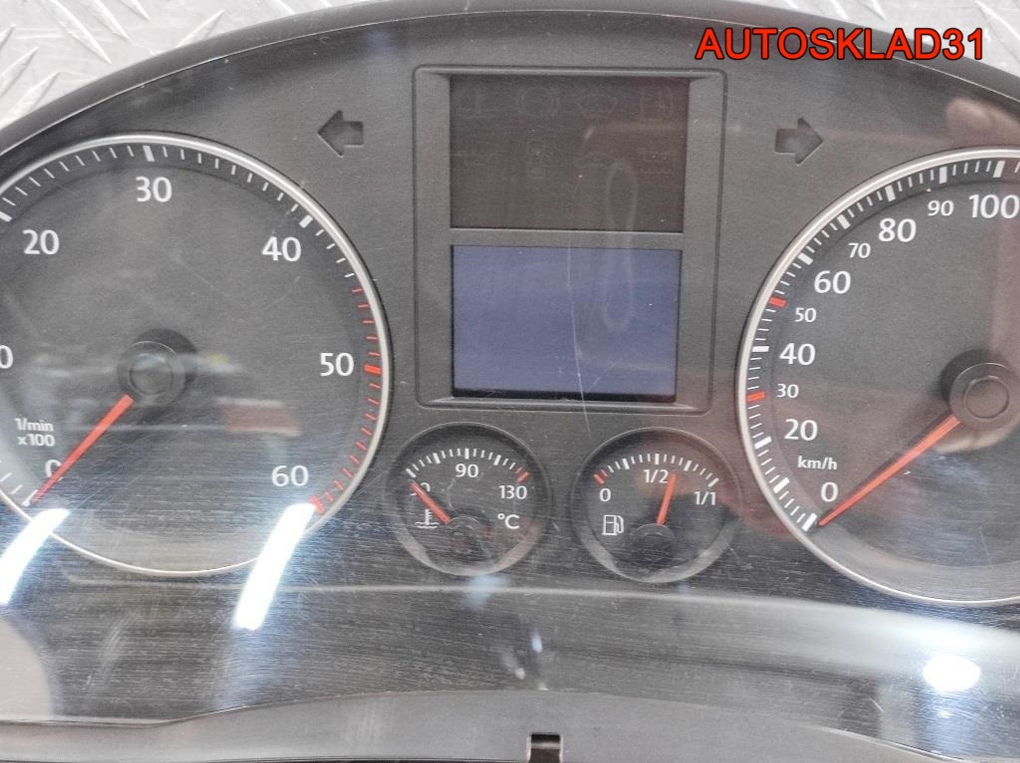 Панель приборов VW Golf 5 1K0920861B 1,9 Дизель, 2900 рублей, Дубовое