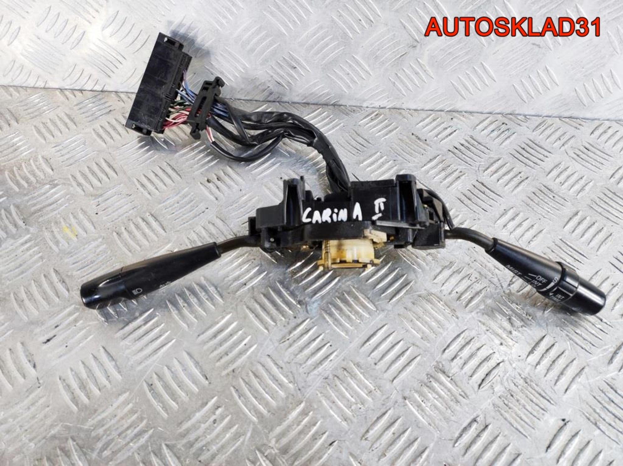 Переключатель подрулевой Toyota Carina 843102G751, 1700 рублей, Дубовое