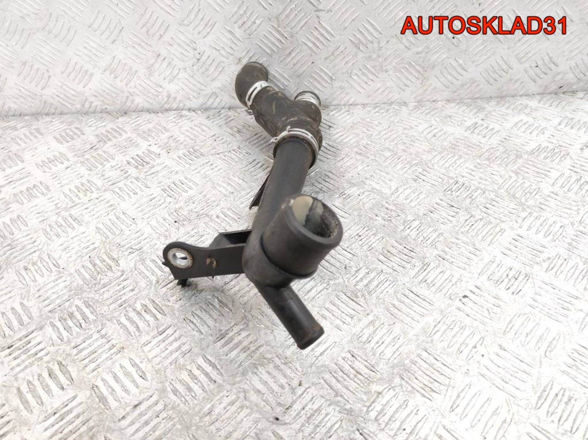 Трубка системы охлаждения Opel Vectra B 1,8 Бензин 90531675, 2000 рублей, Дубовое