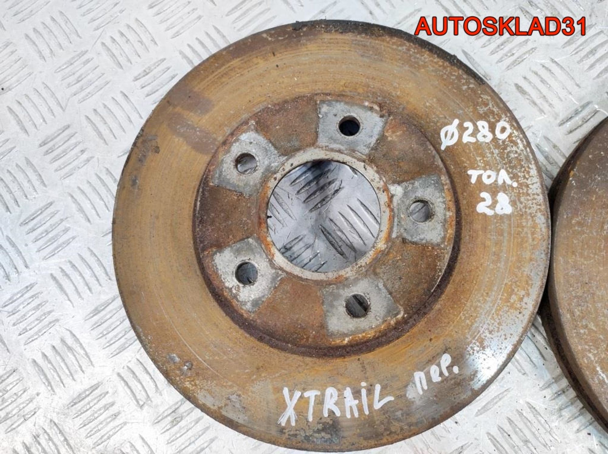 Диск тормозной передний Nissan X-Trail T30 402068H300, 900 рублей, Дубовое