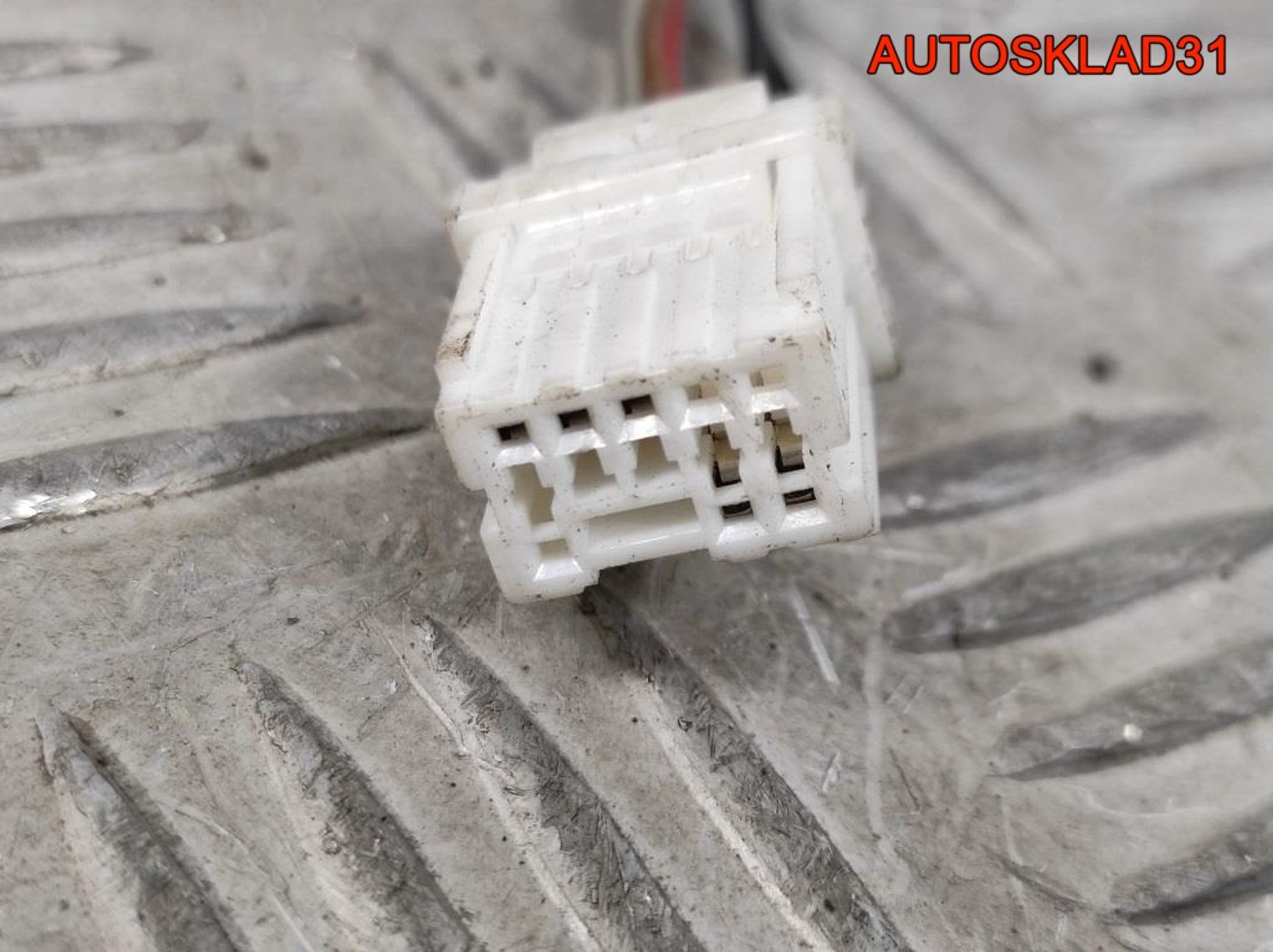 Зеркало правое Nissan Note E11 96301BH00B, 4500 рублей, Дубовое