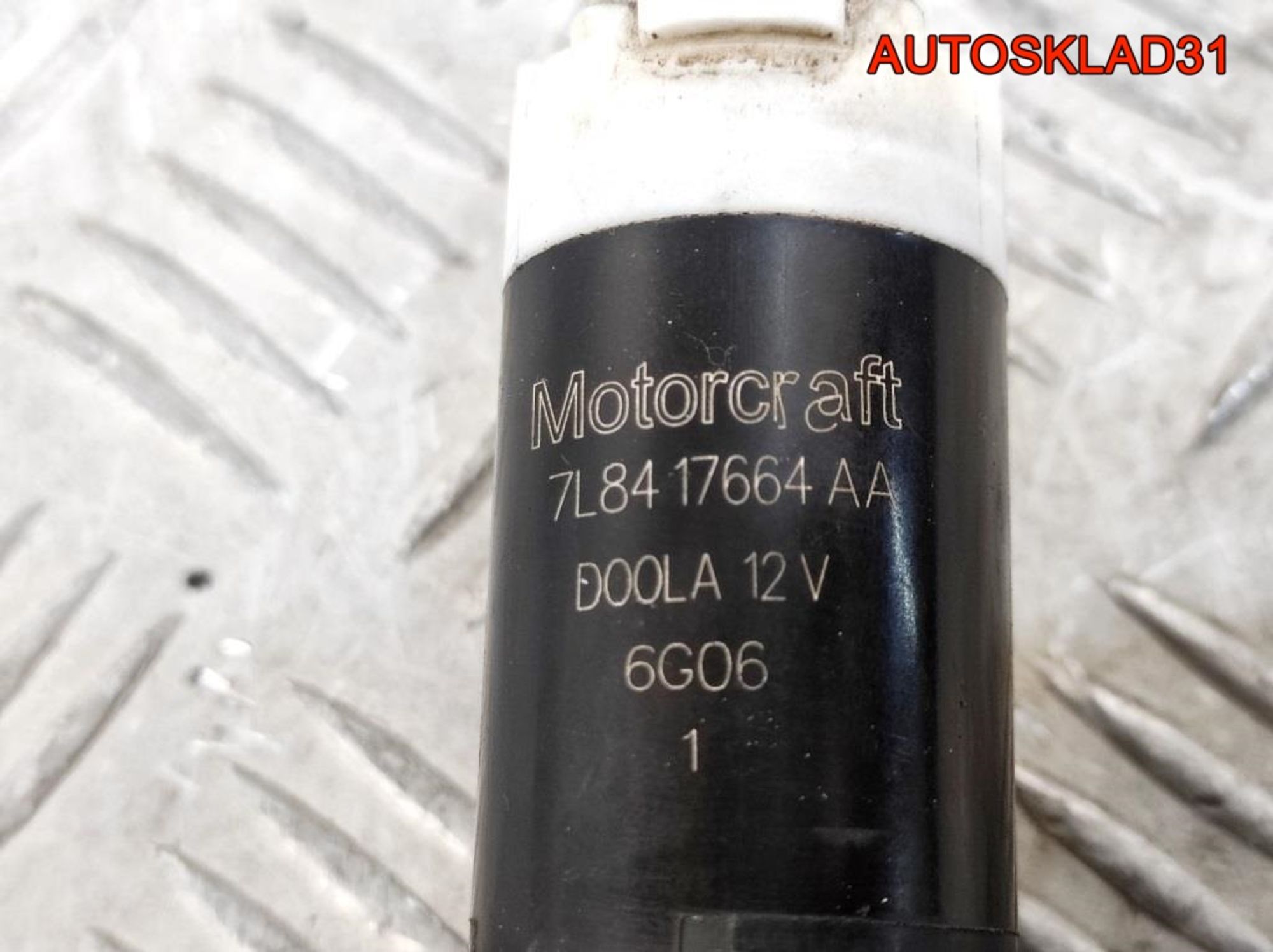 Насос омывателя Ford Maverick 2 7L8417664AA, 900 рублей, Дубовое