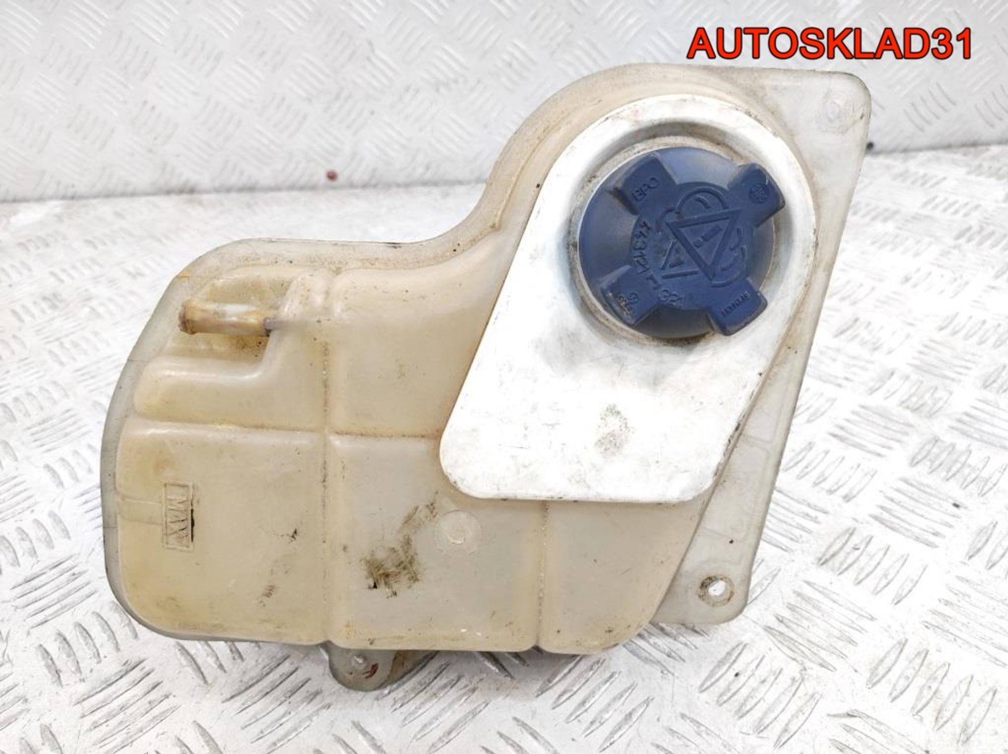 Бачок расширительный Audi A4 B5 8D0121407, 1200 рублей, Дубовое