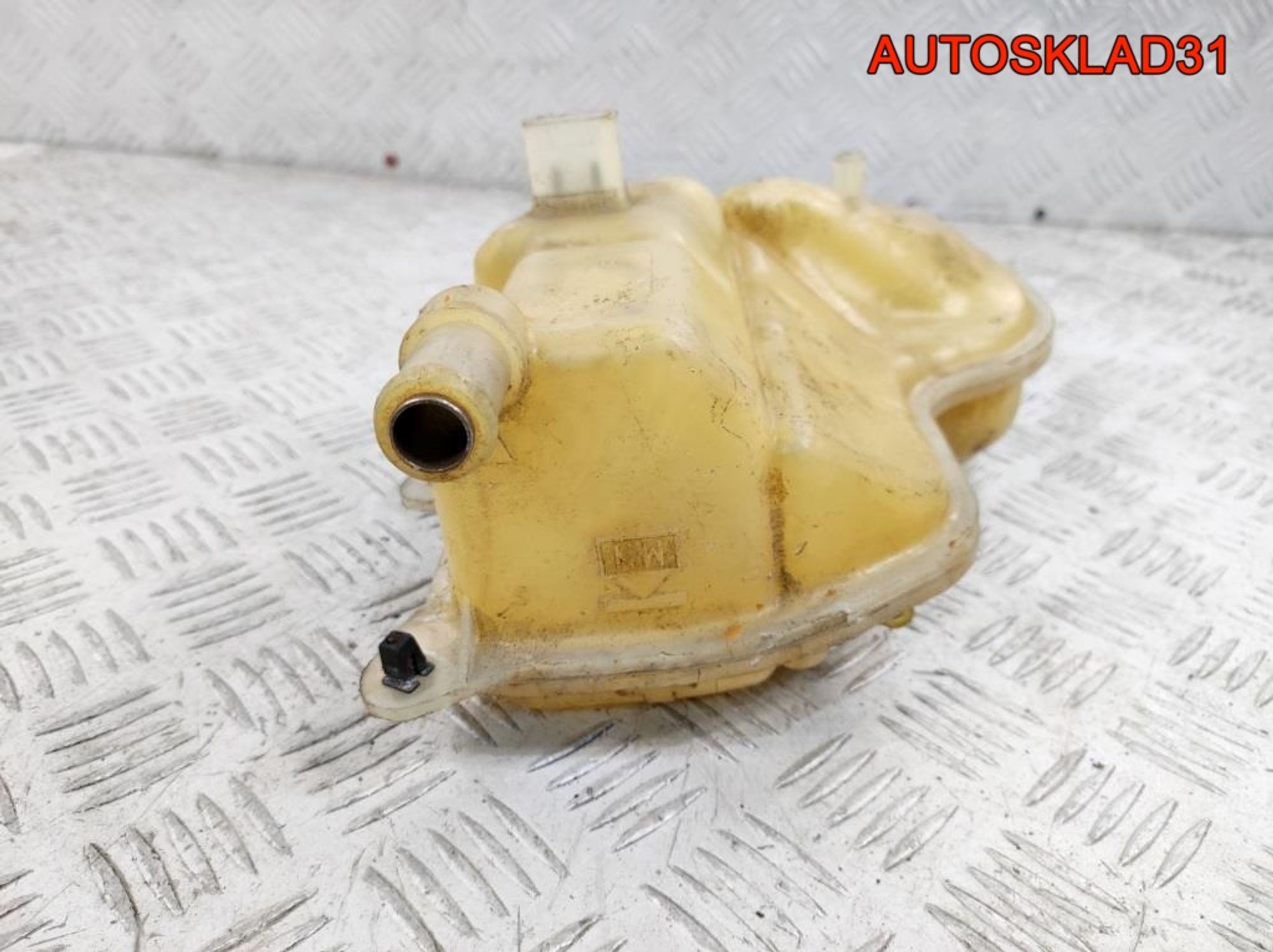 Бачок расширительный VW Passat B5 8D0121403F, 1000 рублей, Дубовое
