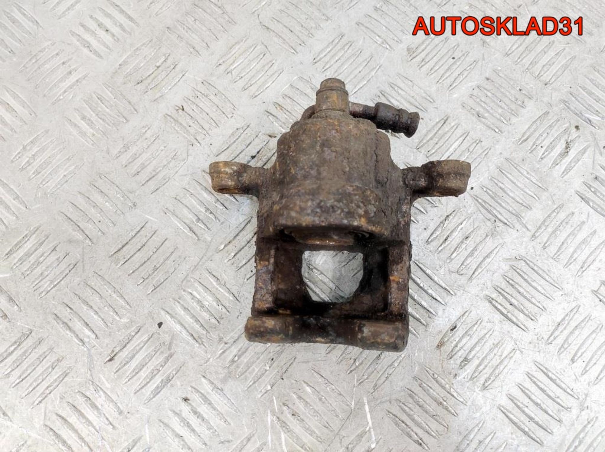 Суппорт тормозной задний левый Nissan Qashqai Nissan Qashqai J10, 3200 рублей, Дубовое