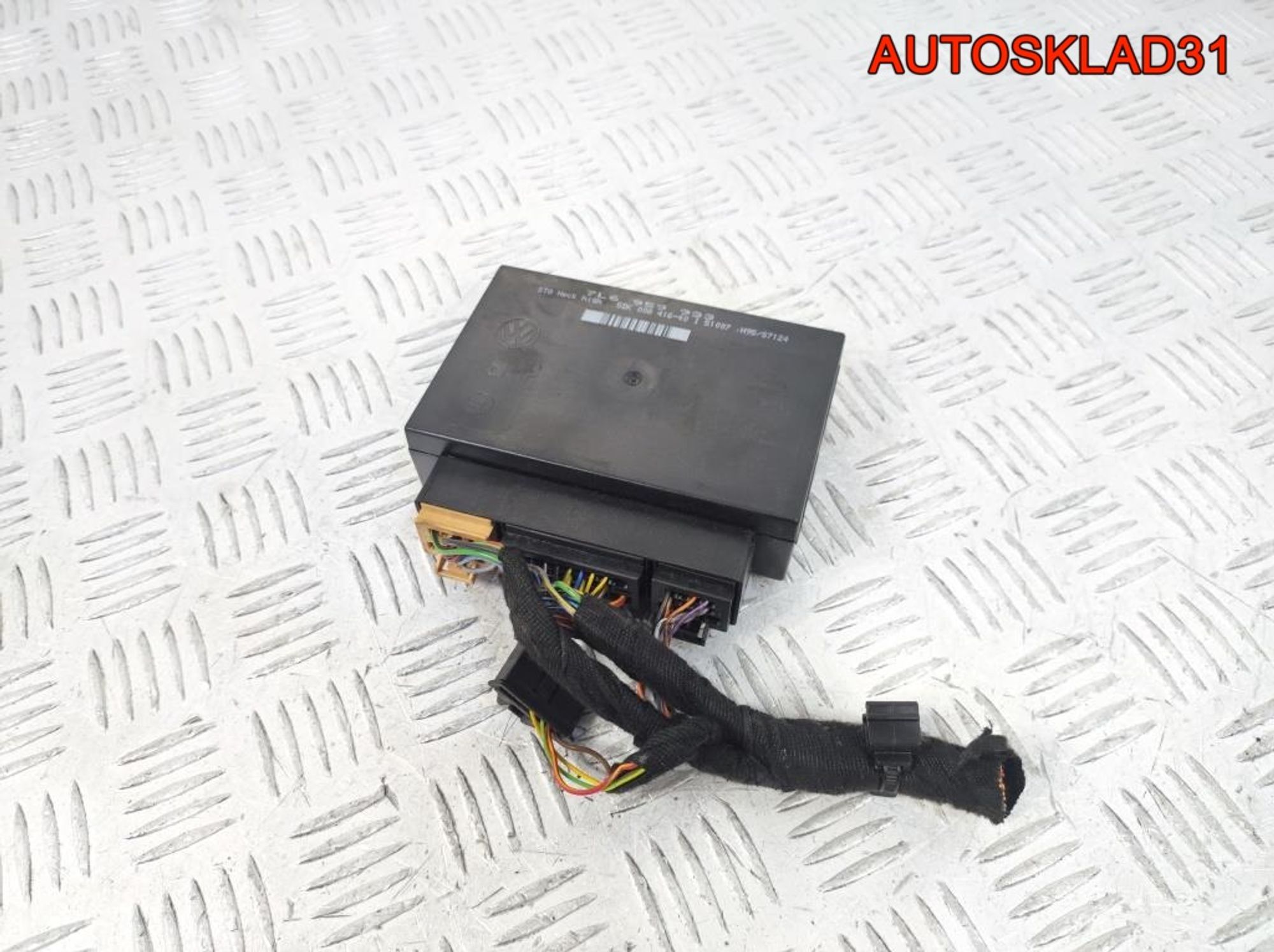 Блок комфорта Volkswagen Touareg 7L6959933, 2100 рублей, Дубовое