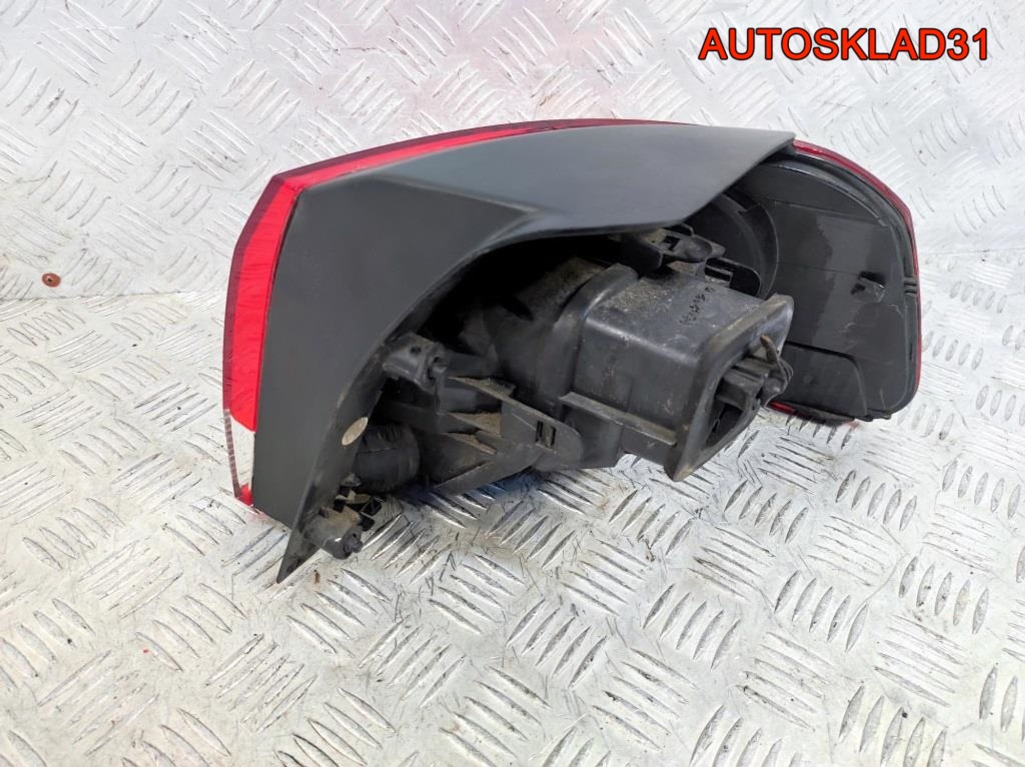 Фонарь задний наружный левый VW Golf 6 5K0945095E, 4100 рублей, Дубовое