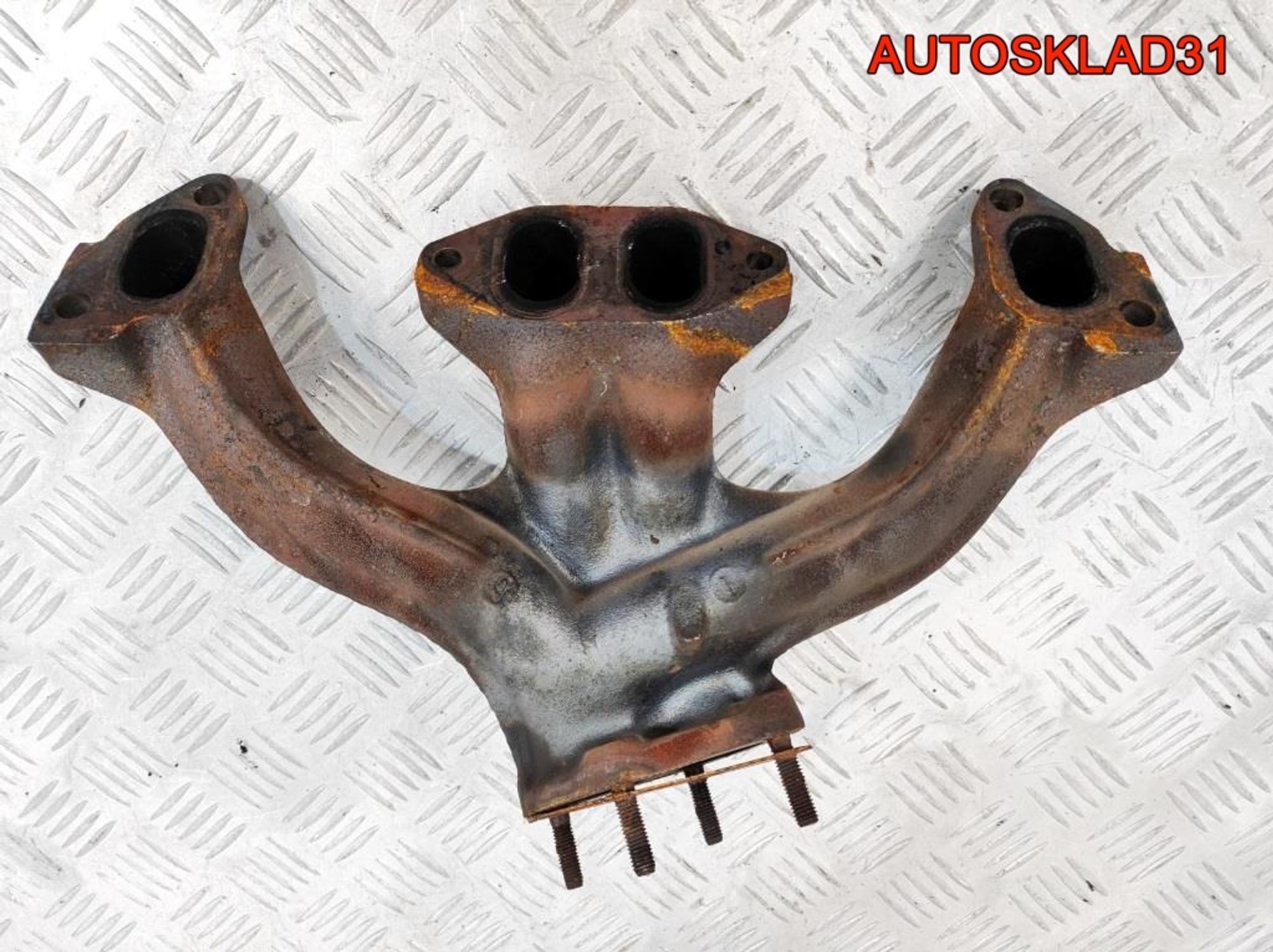 Коллектор выпускной VW Lupo 1.0 AHT 047253033B, 900 рублей, Дубовое