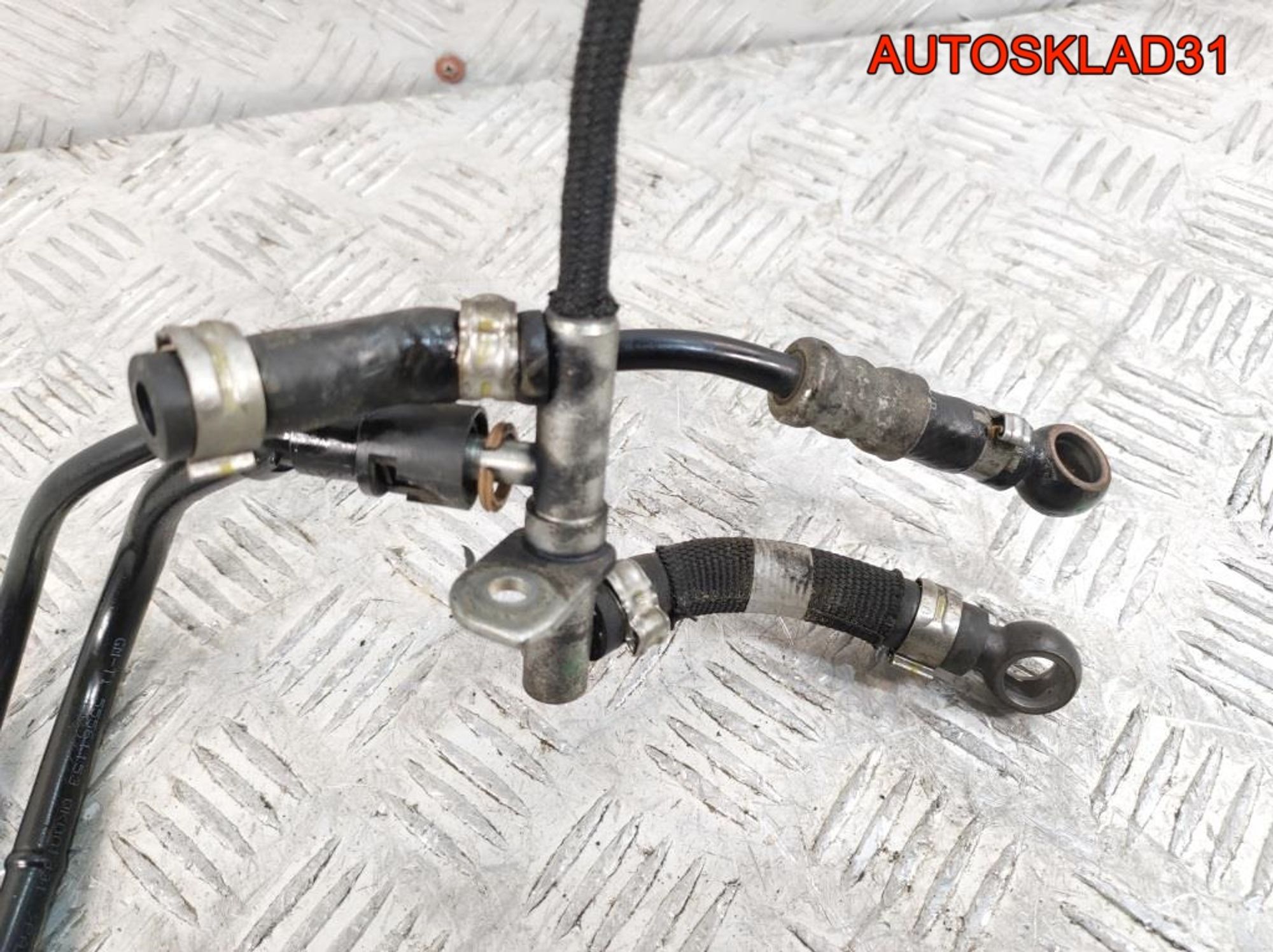 Трубка топливная Комплект Opel Corsa D 1,3 Z13DTJ Дизель 55561152, 3500 рублей, Дубовое