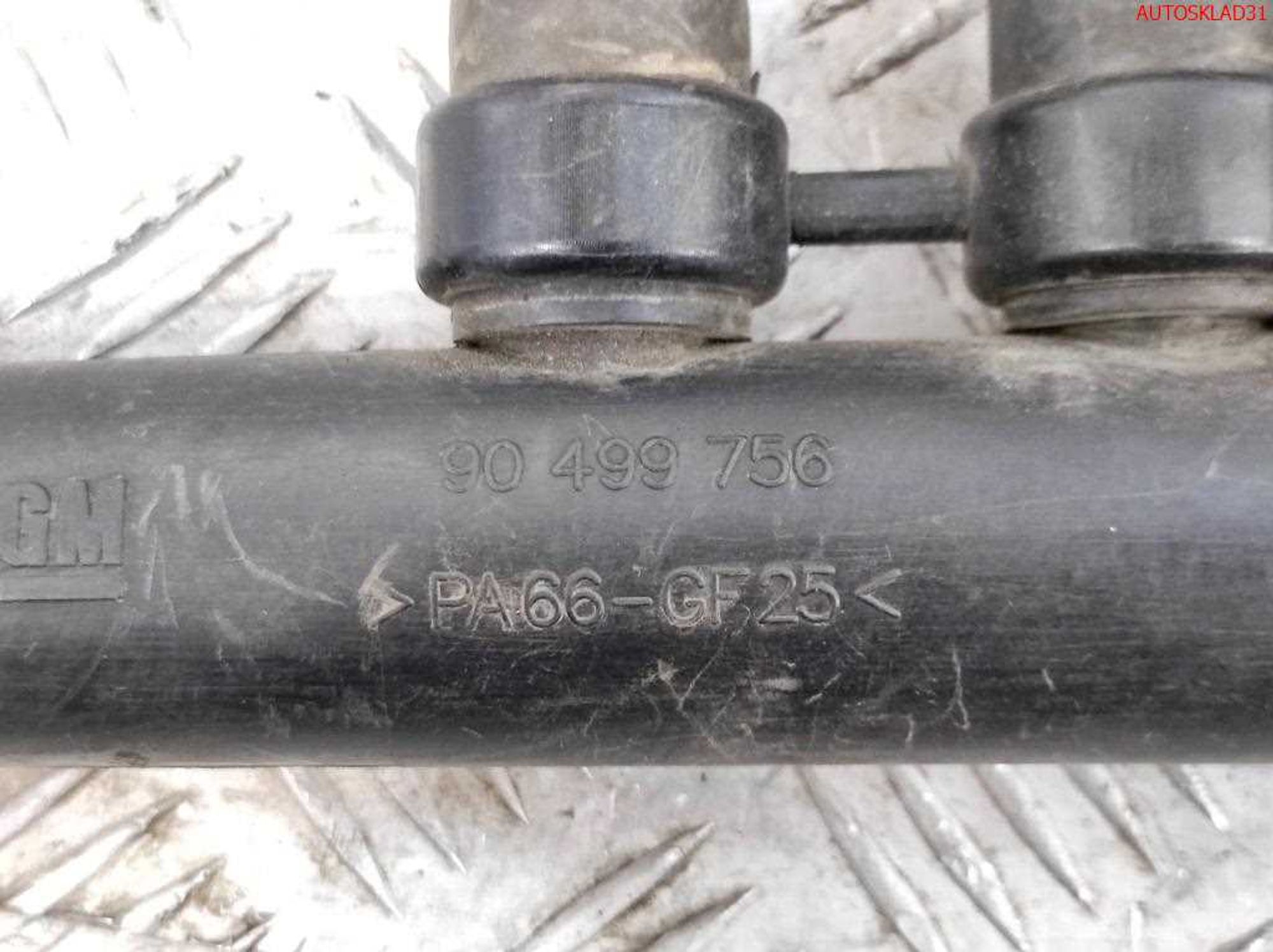 Трубка системы охлаждения Opel Vectra B 1,6 X16XEL 90499756, 4000 рублей, Дубовое