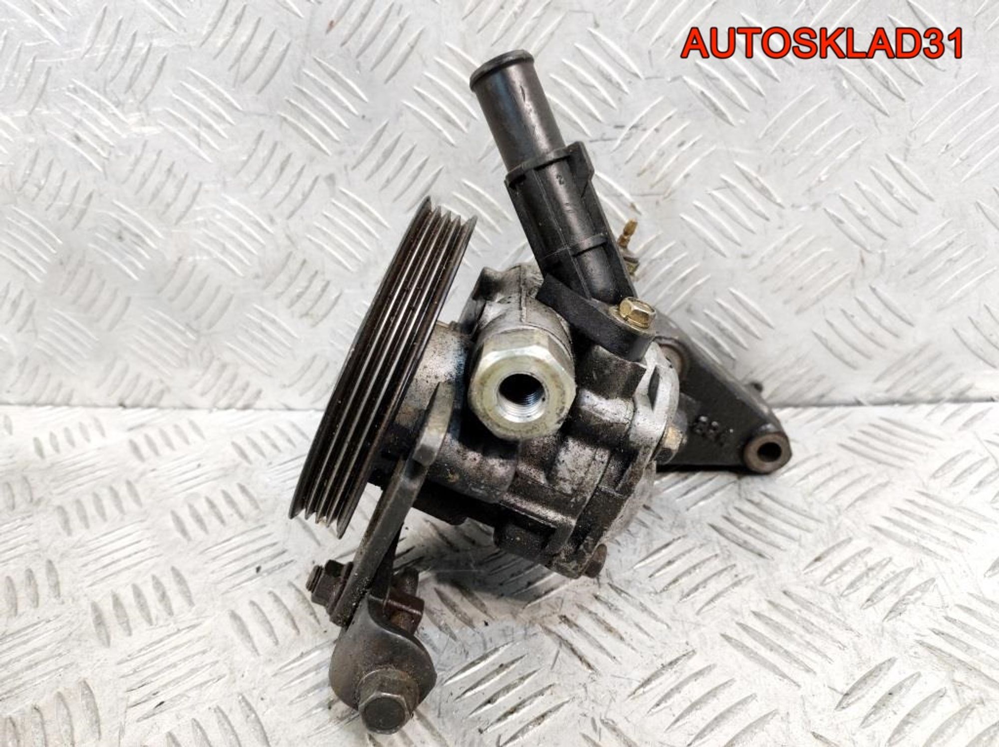 Насос гидроусилителя Mazda 323 BA B21H32650B, 2700 рублей, Дубовое