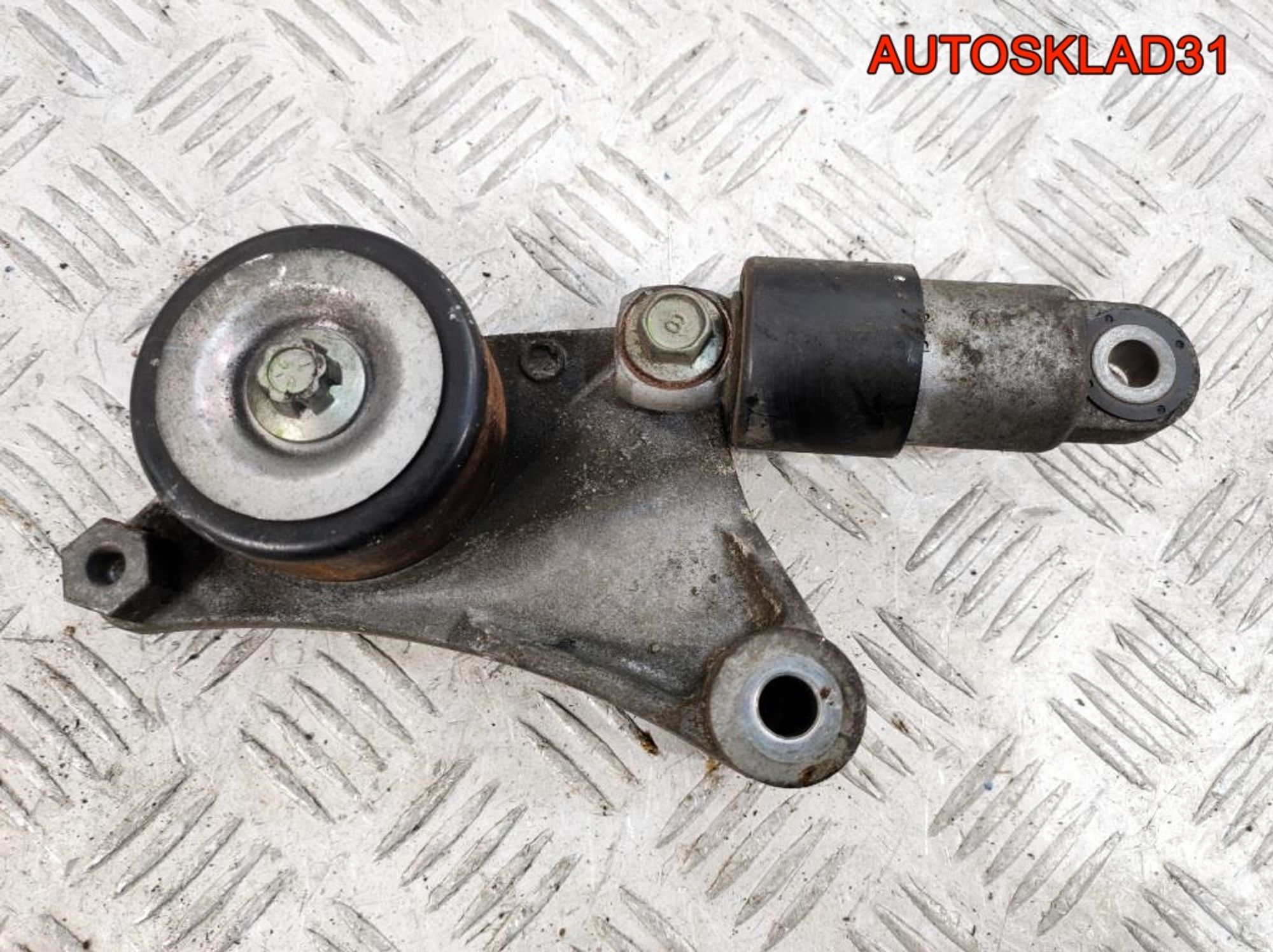 Натяжитель ремня Toyota Avensis T250 2,0 1AZ 1662028010, 1500 рублей, Дубовое