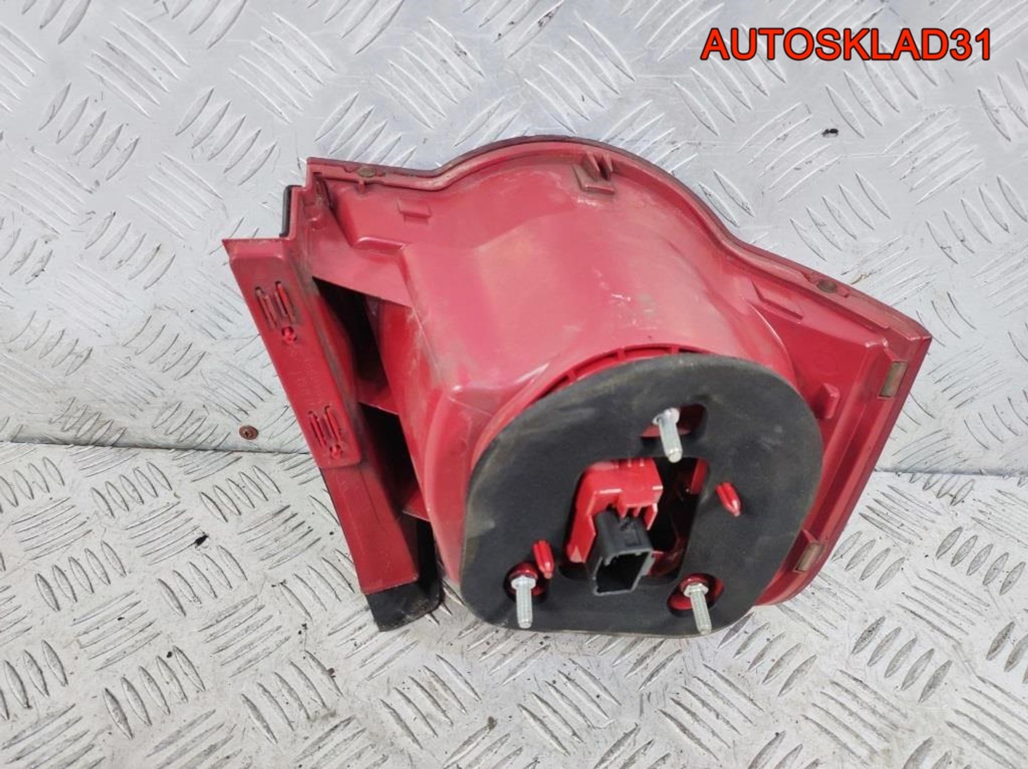 Фонарь задний правый VW Passat B6 3C5945096H Седан, 5700 рублей, Дубовое