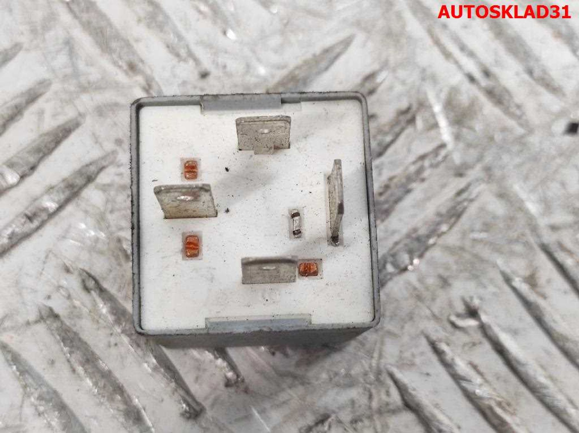 Реле 185 VW Passat B5 3B0911251, 600 рублей, Дубовое