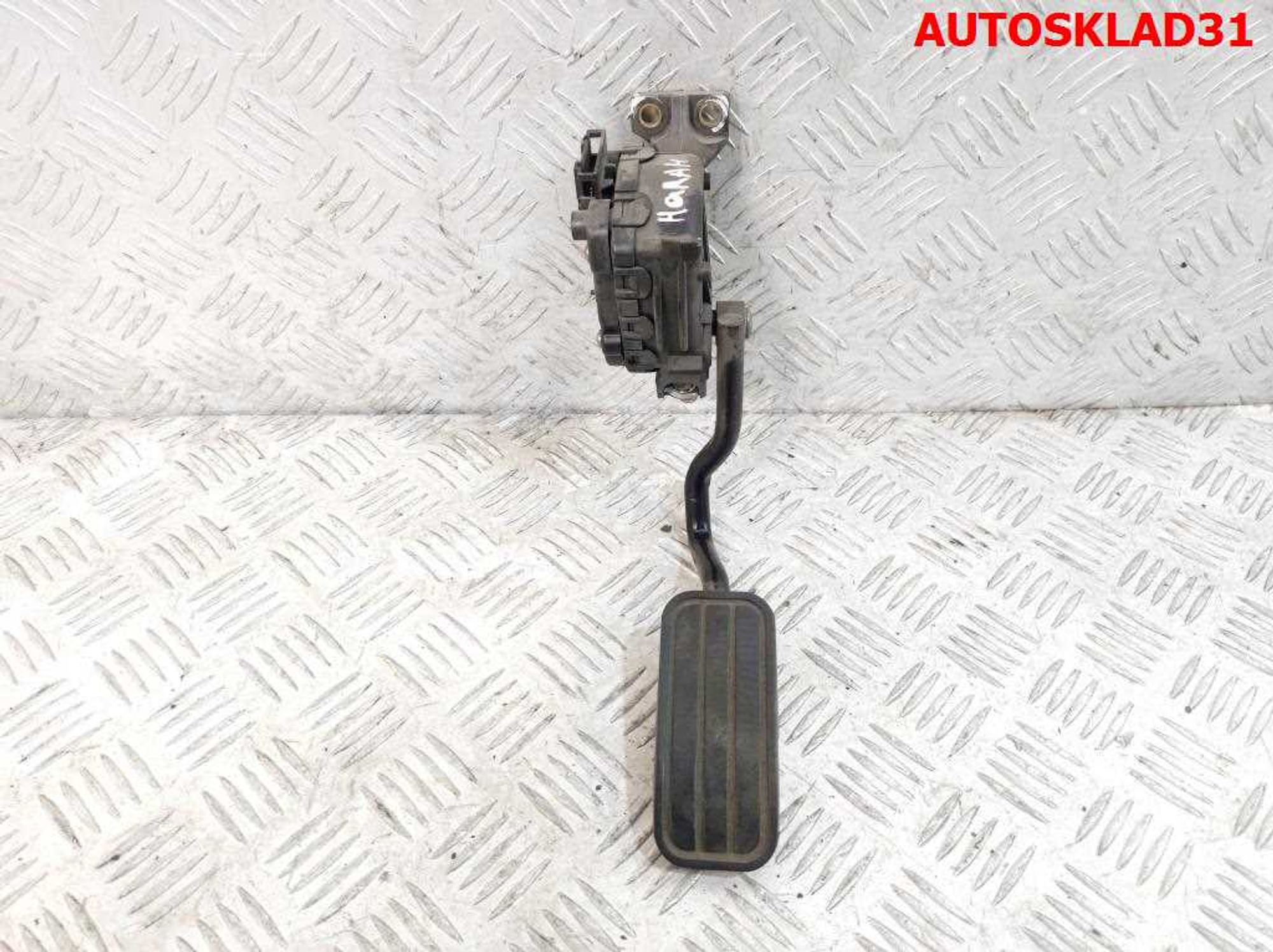 Педаль газа Volkswagen Sharan 1 7M3721603B Дизель, 2500 рублей, Дубовое