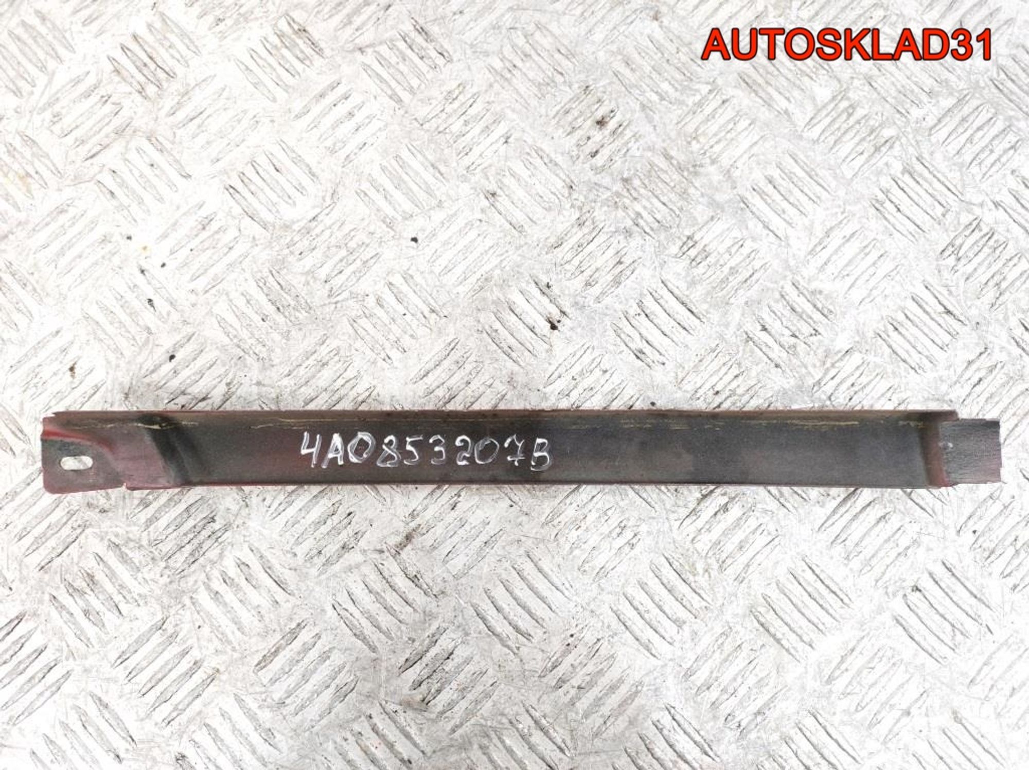 Планка под фару левая Audi 100 C4 4A0853207B, 1200 рублей, Дубовое