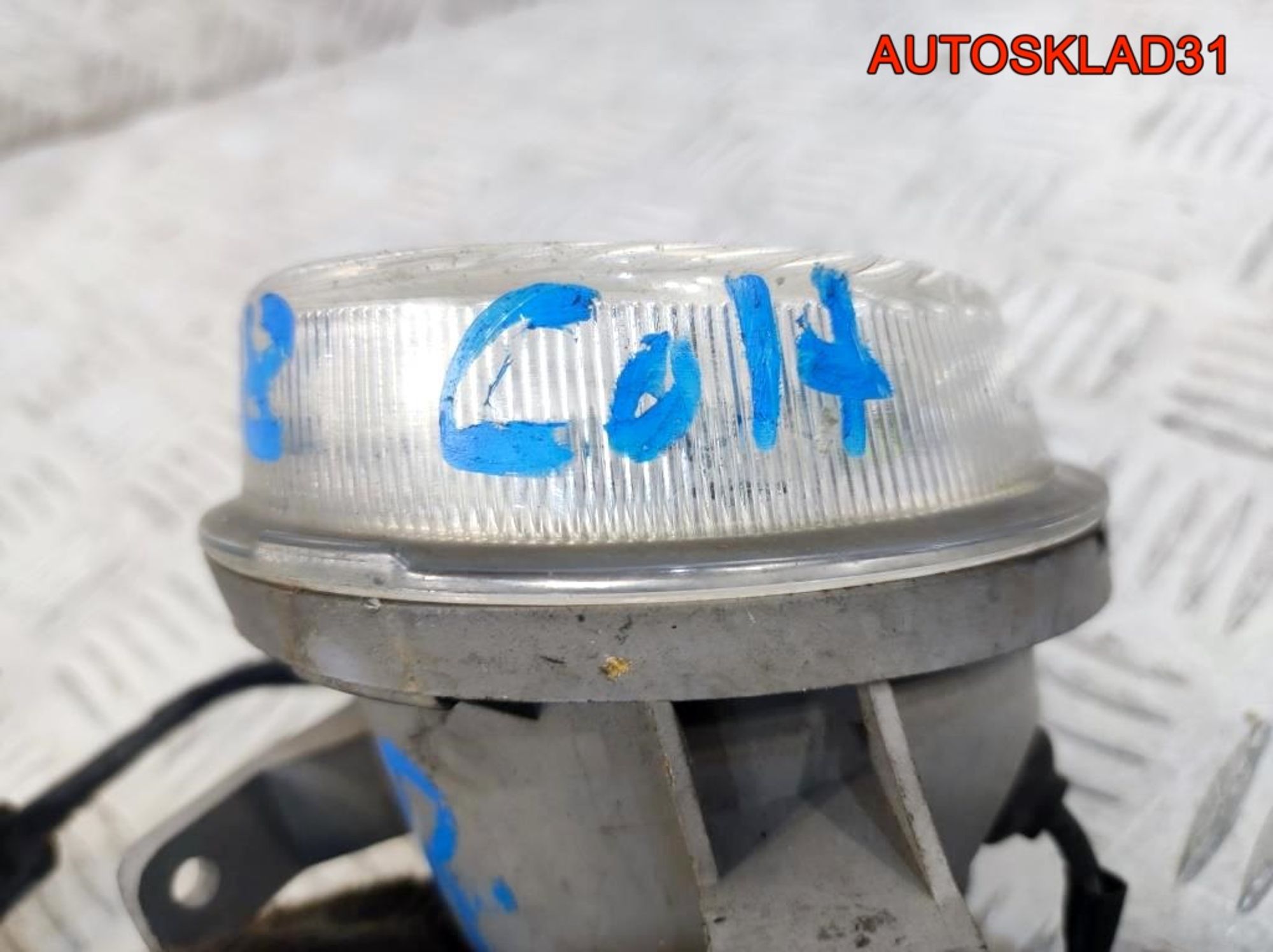 Фара противотуманная левая Mitsubishi Colt CJ, 1400 рублей, Дубовое