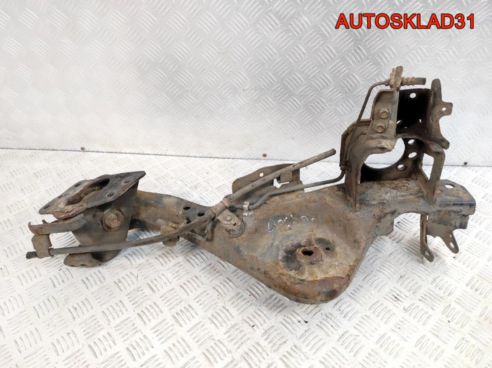 Рычаг задний продольный правый Nissan Qashqai 55501JG000, 5000 рублей, Дубовое