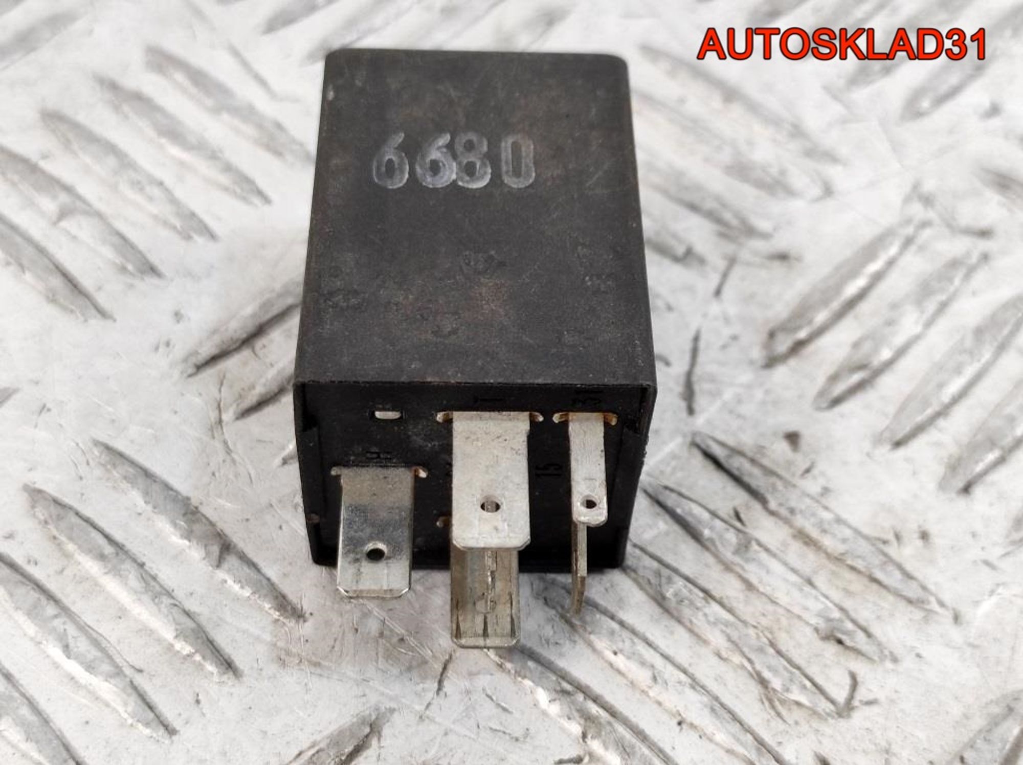 Реле подогрева сидений №59 Skoda Octavia A4 161919533, 800 рублей, Дубовое