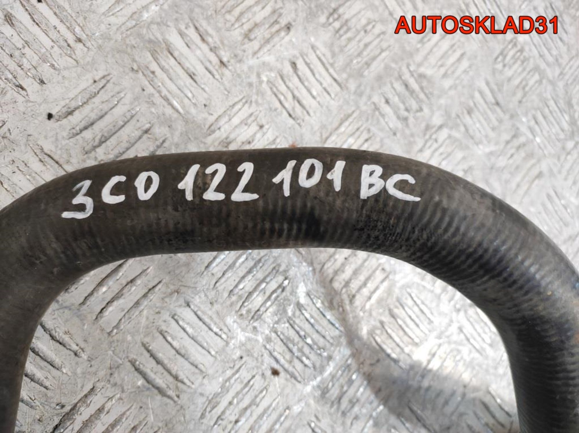 Патрубок радиатора VW Passat B6 2,0 Дизель 3C0122101BC, 1500 рублей, Дубовое