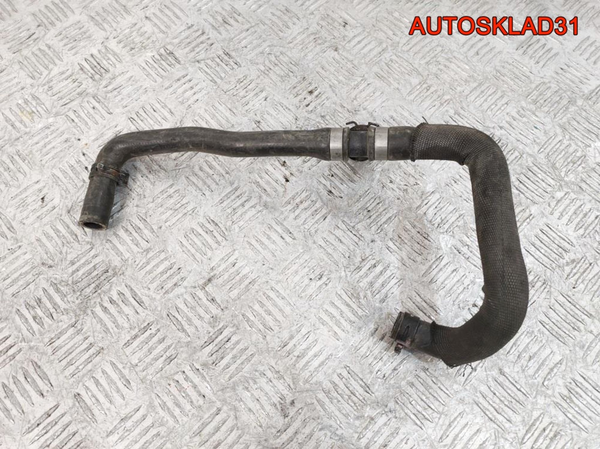 Шланг системы охлаждения Audi A8 D3 4E0121448T, 600 рублей, Дубовое