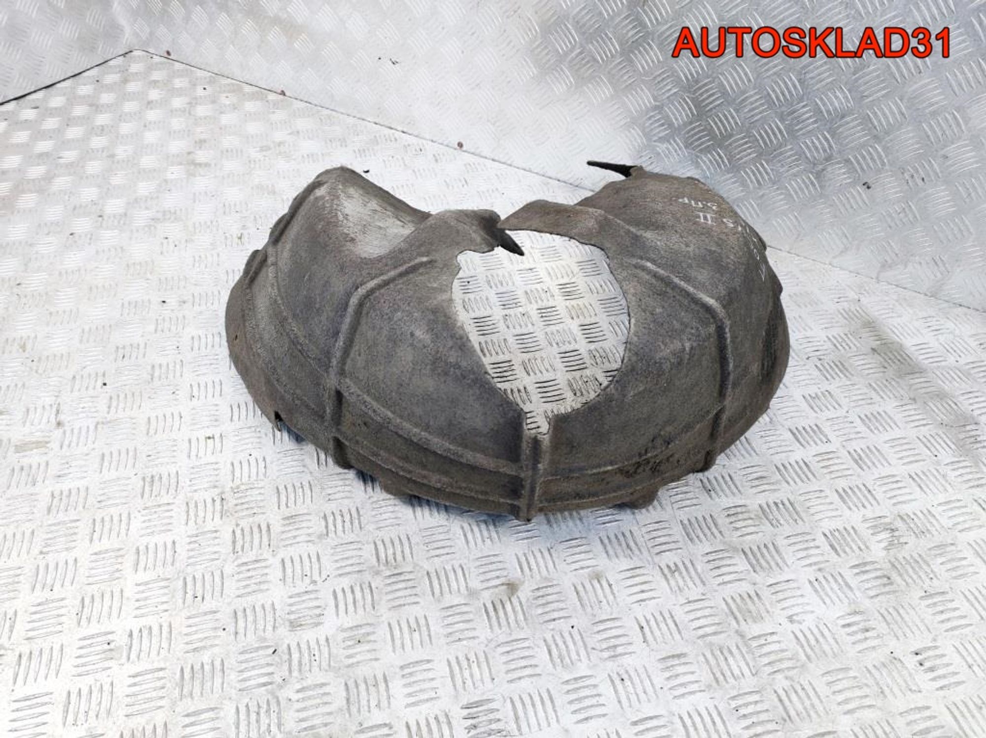 Локер задний правый Ford Focus 2 Хетчбэк, 2900 рублей, Дубовое