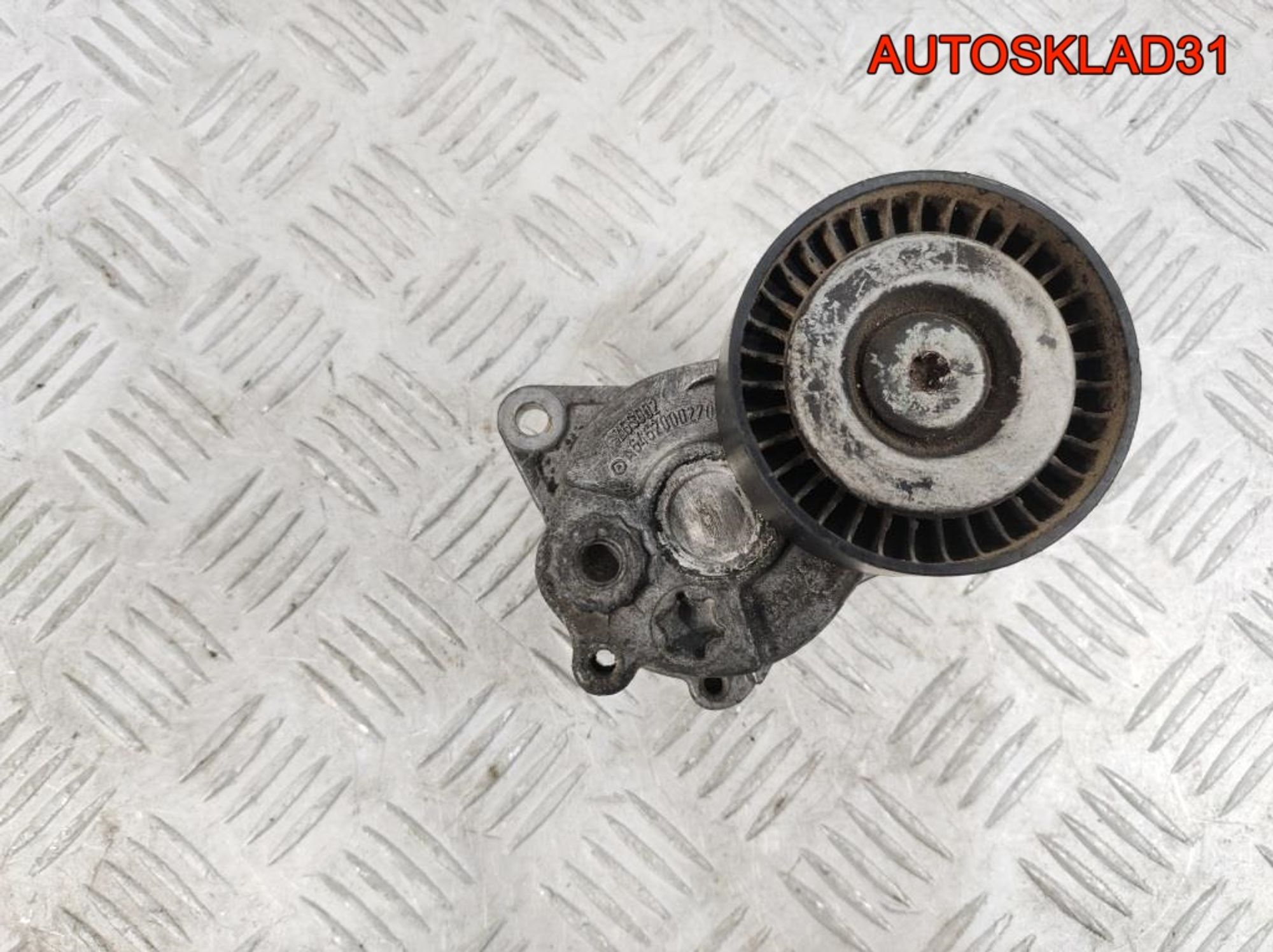 Натяжитель ремня Mercedes W203 2.2 Дизель A6462000270, 500 рублей, Дубовое