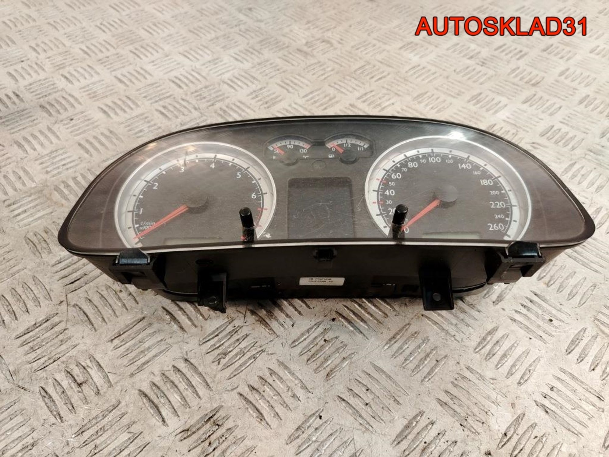 Панель приборов Volkswagen Bora 1J5920845A Бензин, 20000 рублей, Дубовое