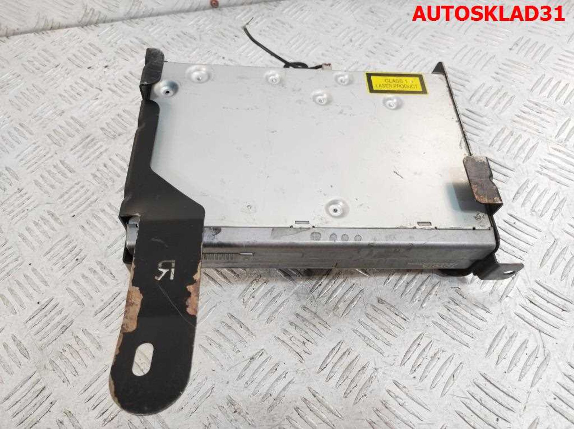 Проигрыватель CD/DVD Toyota Avensis 2 0866200850, 500 рублей, Дубовое