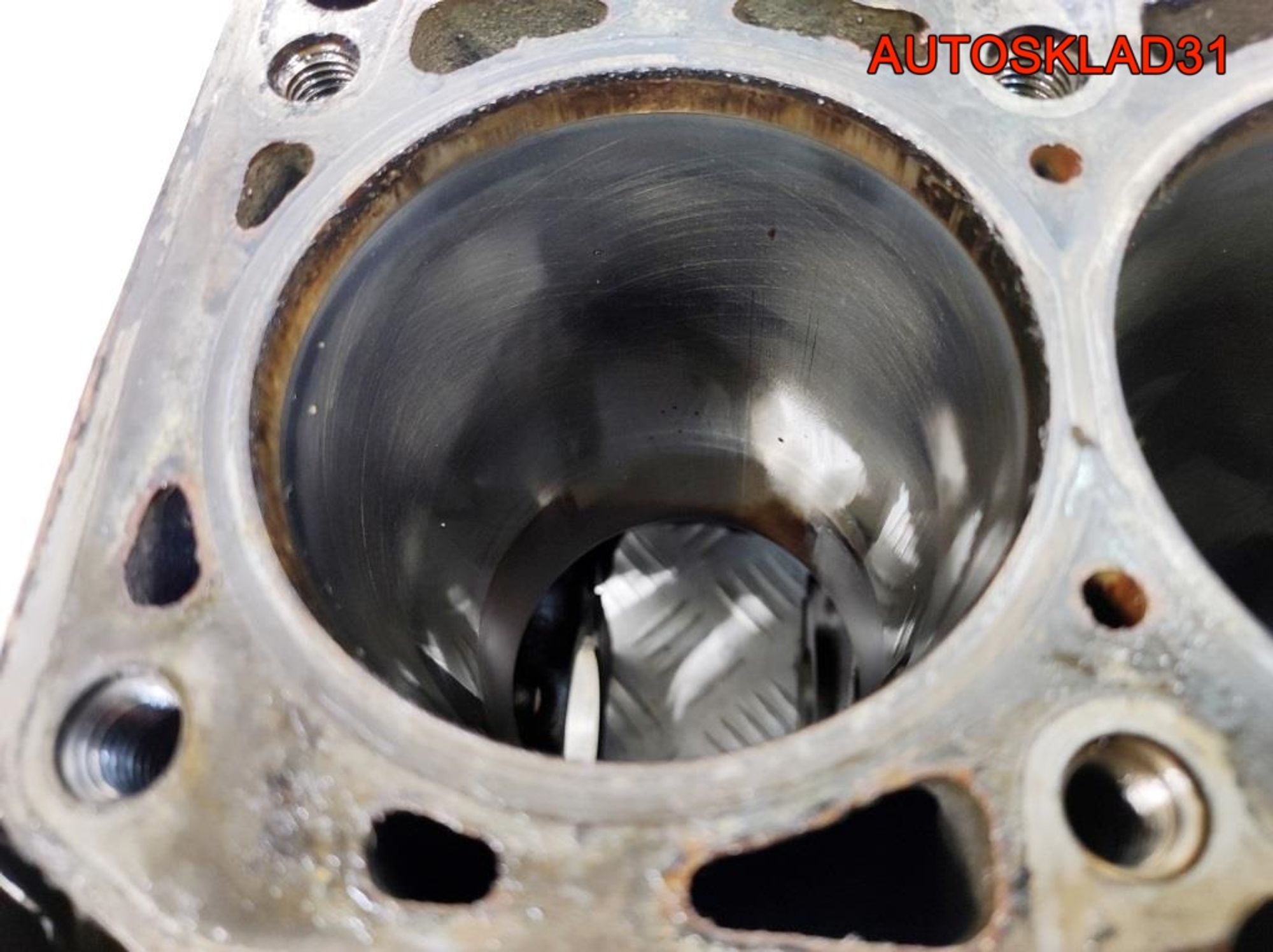 Блок цилиндров VW Passat B5 1,8 ARG Бензин 058103021G, 9000 рублей, Дубовое