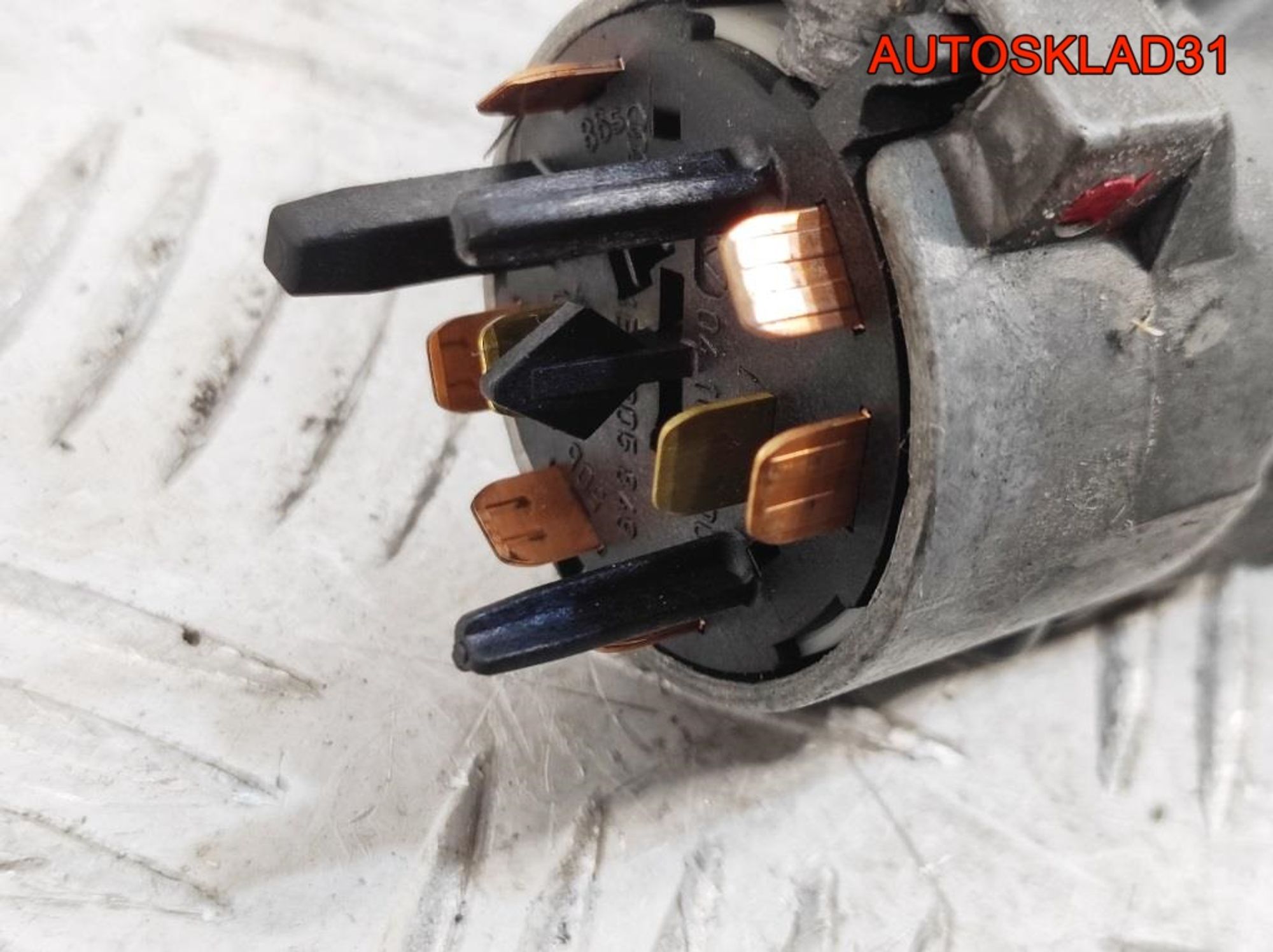 Комплект замок зажигания и личинки с ключом VW Golf 4 4B0905851C, 4100 рублей, Дубовое