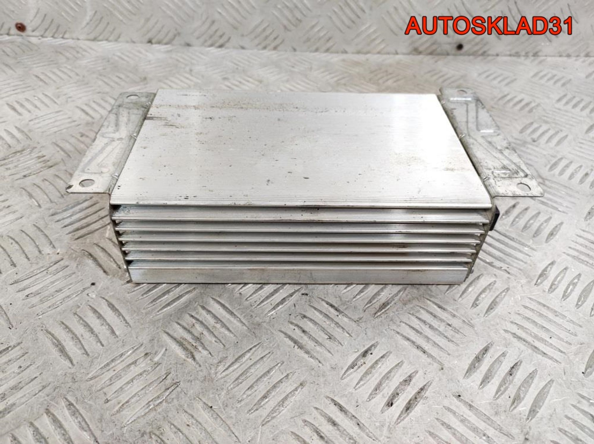 Усилитель звука Audi A6 C6 4F0035223, 2700 рублей, Дубовое